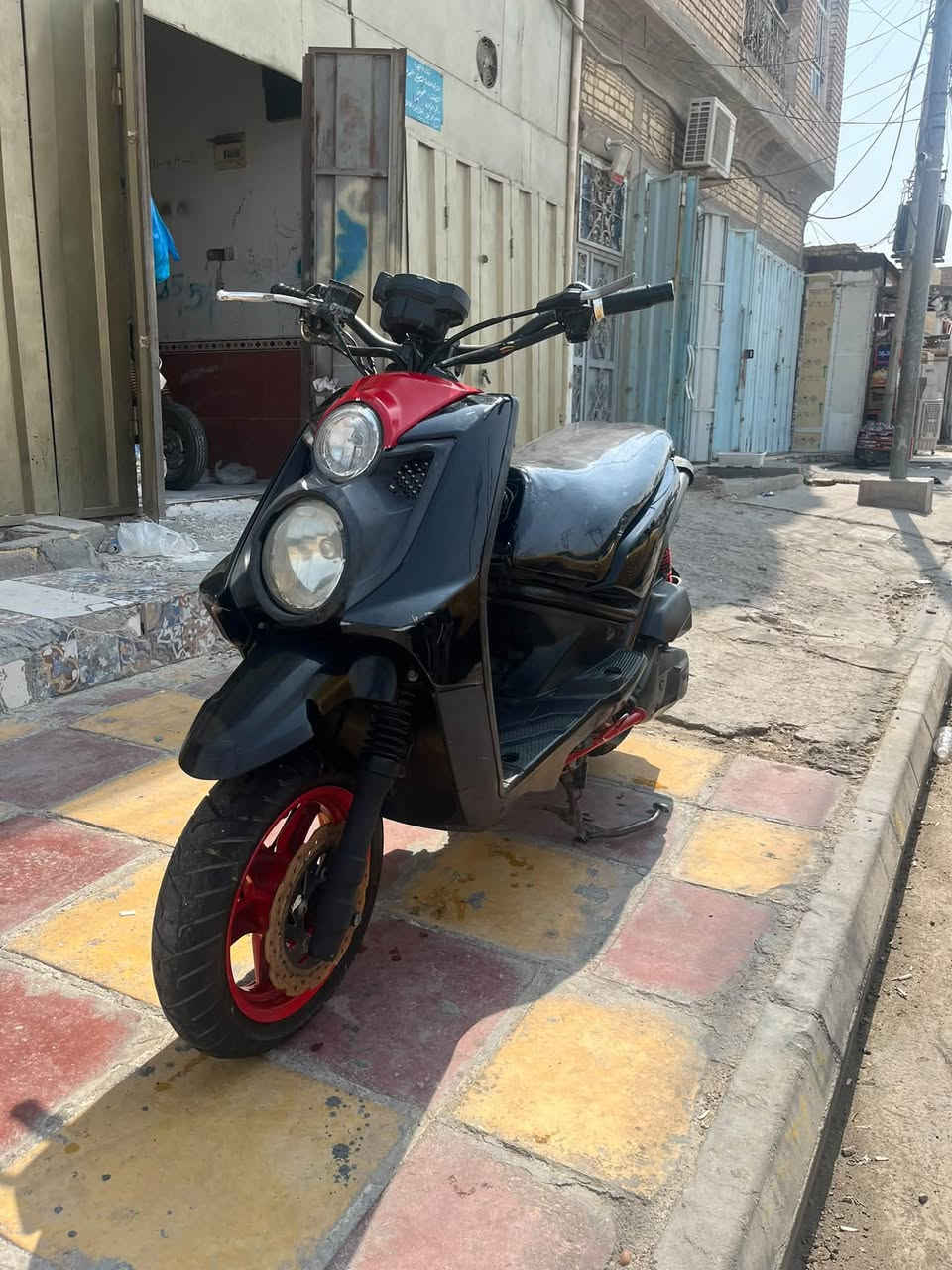 السلام عليكم سكنز جبلي دراجه مفتوحه ولفات فقط دراجه شلعه ومعدل بشرط كامله ما نقصها شي سعر 825 وبيها مجال مكاني ناصريه مركز 
***********
