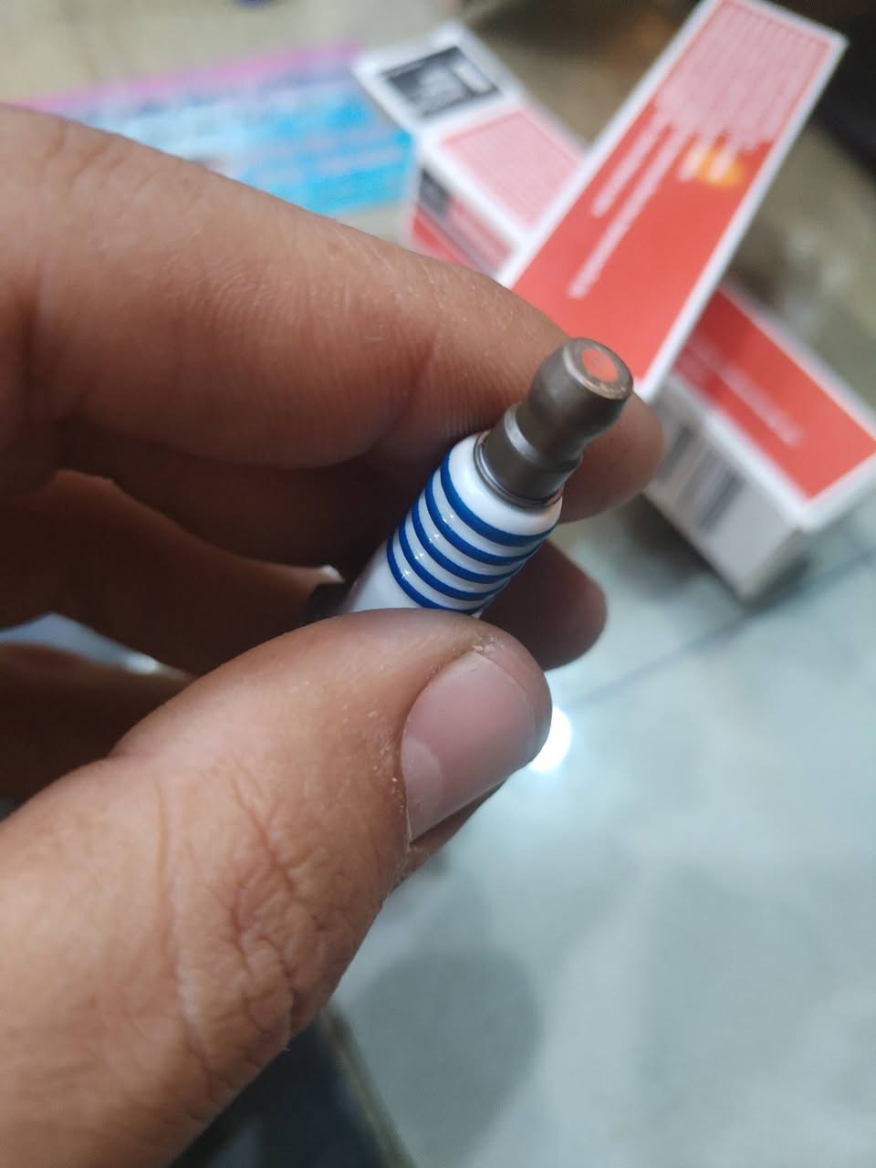 متوفر بلكات فورد موتركرافت اصليه وكاله اصلي وكاله اريديوم شرط القطب ما يلزم بالمغناطيس
Sp550.. Sp594 
محركات 2000 تيربو ايدج و فيوجن مكاني اربيل و توصيل موجود كل المحافظات للاستفسار راسلني خاص او واتساب *********** و بالخدمه
#فورد_موتركرافت_فيوجن_ايدج
