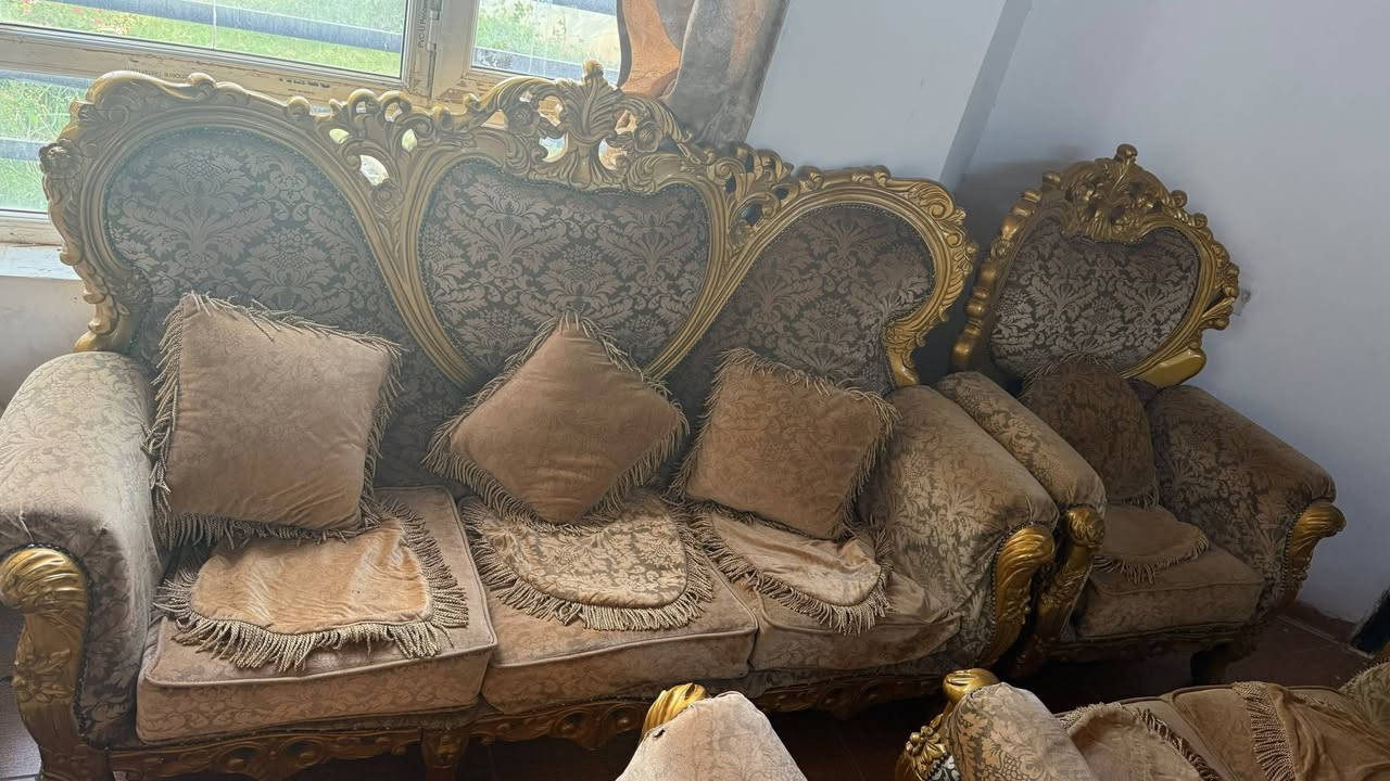 قنفات ملكيه • ٧ نفرات