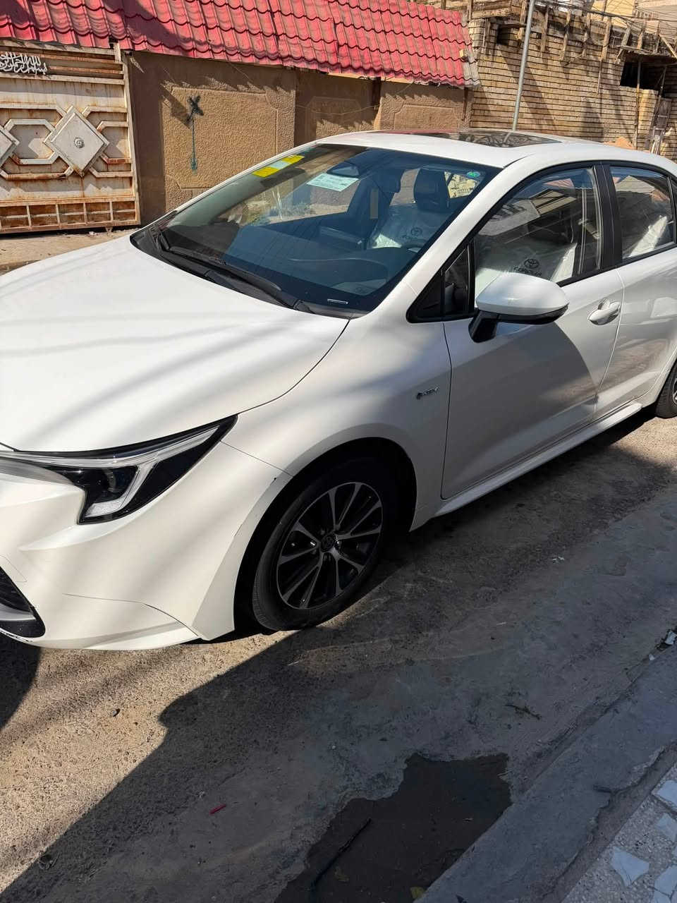 كورلاه موديل /2025/سياره مكفولاه من الصبغ /بيها بارد كلش قليل سياره جديده /ومشيا قليل /ومدوشما وكامله /***********
