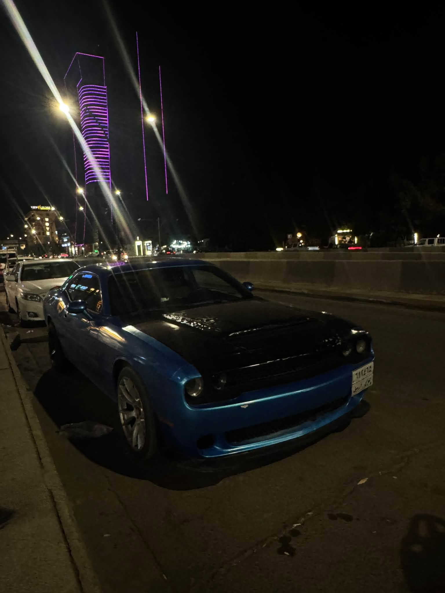 نرخ ٨٢ گەڵا و مەجالکی برایانە
Challenger 2017 RT Max 
سەیارەکە ئەوەلیات سەحێبی جوابی تەلەفون نایاتەوە سەنەوی لەگەڵە بە شەرتی مالی مەدەنی
ڕەقەم هەولێر
٣پارچە بۆیاخ
شاشە گەورەیە
گێچ و شەشاکەی کراوە بە srt
سەیارەکە زۆر جوانە گێڕ و مەکینەی بە شەرت 
تازە ڕۆنی مەکینەی گۆڕاو 
٢ جوت تایەی تازە 
وردە مەسرەفی هەیە لە معامەلەیا بۆت ئەگێڕمەوە 
سەیارەکە لە سلێمانیە 
Whatsapp
***********
