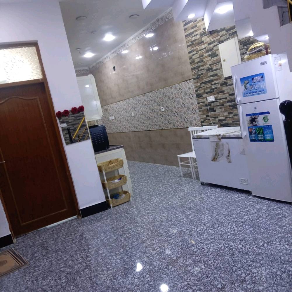 بيت  للبيع في الدورو في الوادي مساحه 125 واجهه 6 وربع نزال 20  سعر 340 بي مجال موقع جيد سا
للتواصل واتساب 
***********