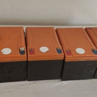 طرايرات • نضال • ٤ شغالين
