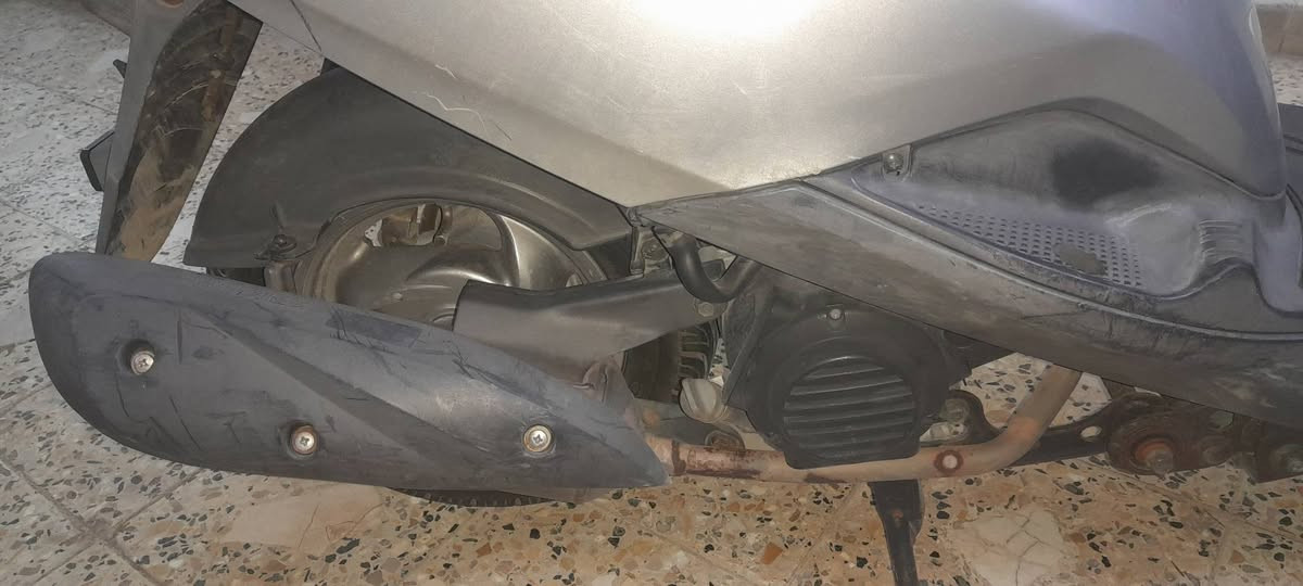بيع دراجه 800الف دراجه رمبه فول مابيه اي نقص كلب وشوف ***********موجود ٢٤ ساعه
