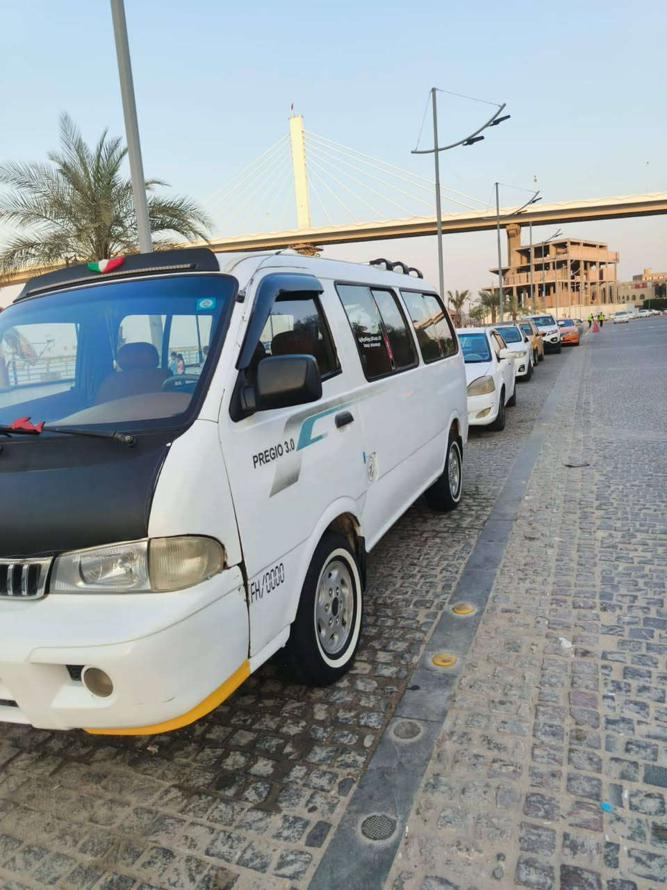 سلام عليكم بيرجو للبيع السياره نضيفه السياره نضيفه ما بيه نقص مديل 97 سنويه لل 27 مكينه بخار بدون تنقيص كير و اكسل جدد توني شادهن المكان البصرا ابو الخصيب السعر 55و بيه مجال كلش قليل رقم الهاتف ***********
