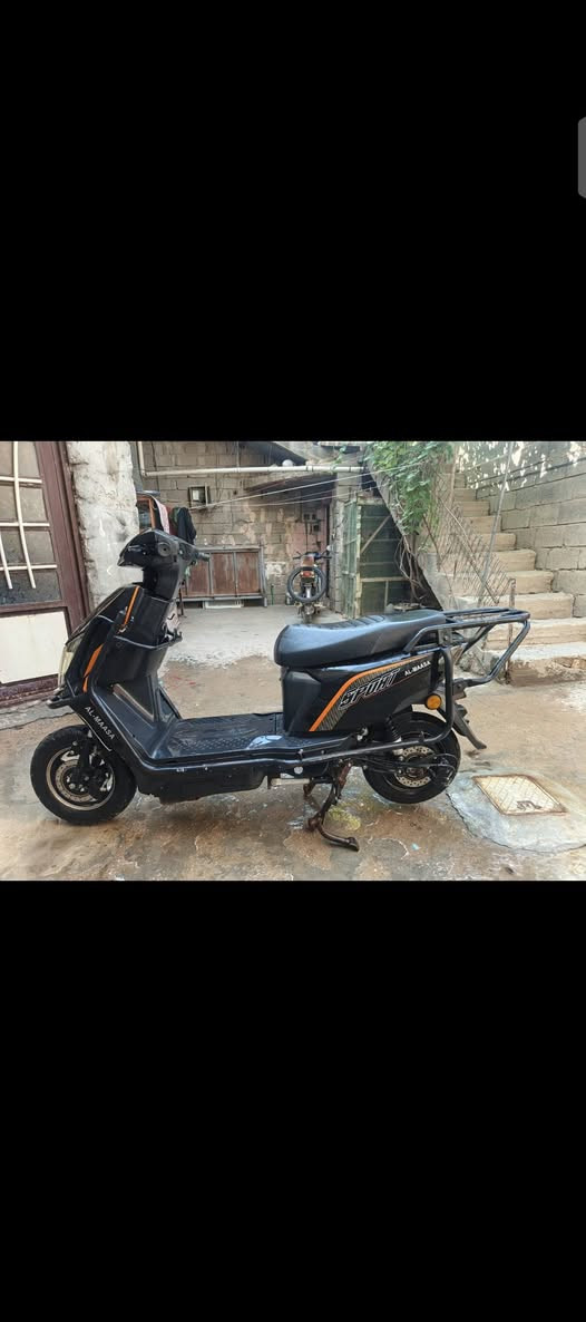 سكنس • شحن • ٦بطاريات