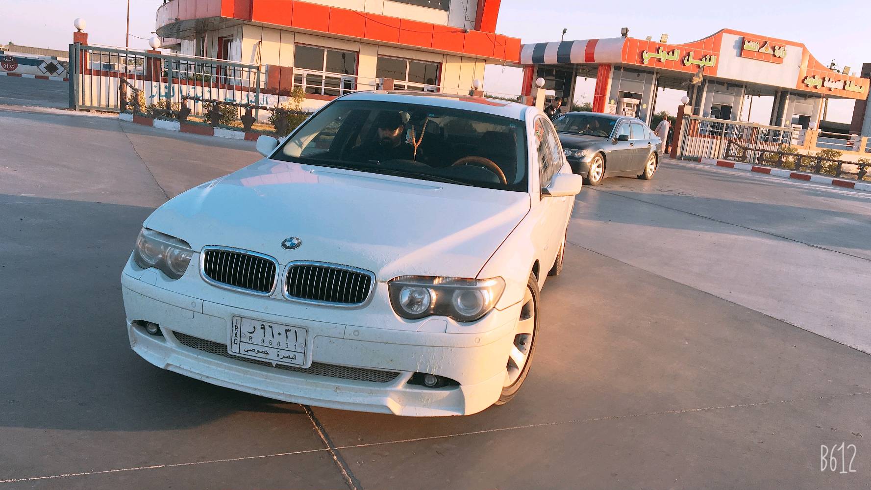 BMW  موديل ٢٠٠٤
مراوس نيسان صني
