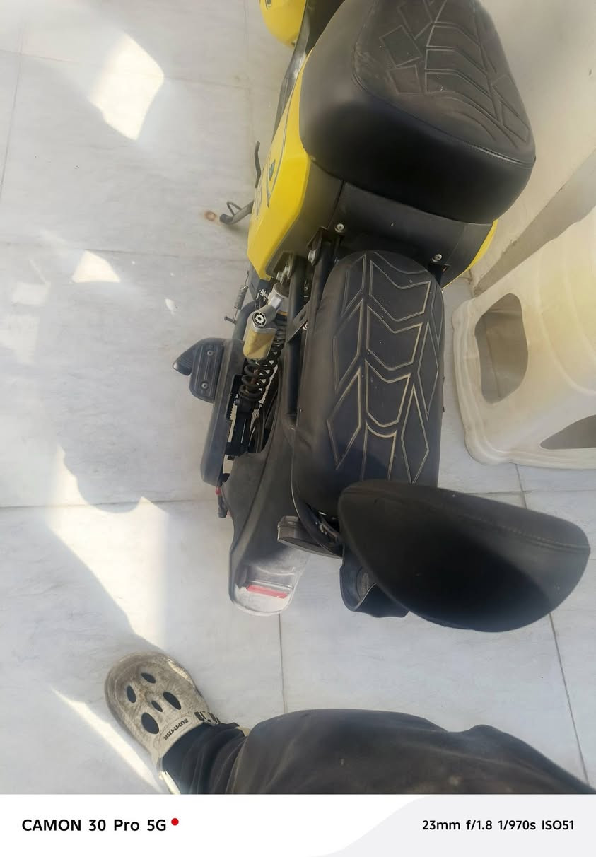 سلام عليكم دراجة R9 ابيعة تفصيخ كل قطعة وآلة سعرة وإذا تريد ابيعلك ياها كامل 200وبيهة مجال بسيط بيهة عطل الباتريات منفوخة بس يشتغل وبس مكاني كركوك حي اسرة مفقودين يم مدرسة شهداء كاكية إني ما اكدر اجيك انتة تعالي وإذا تريد غراض منها جيب معدات وياك اتصال***********وتحياتي❤

نص مكتوب في الصور:
- CAMON 30 Pro 5G 23mm f/1.8 1/675s ISO50
- CAMON 30 Pro 5G 23mm f/1.8 1/676s ISO51
- CAMON 30 Pro 5G
- 23mm f/1.8 1/1342s ISO52
- CAMON 30 Pro 5G 23mm f/1.8 1/970s ISO51