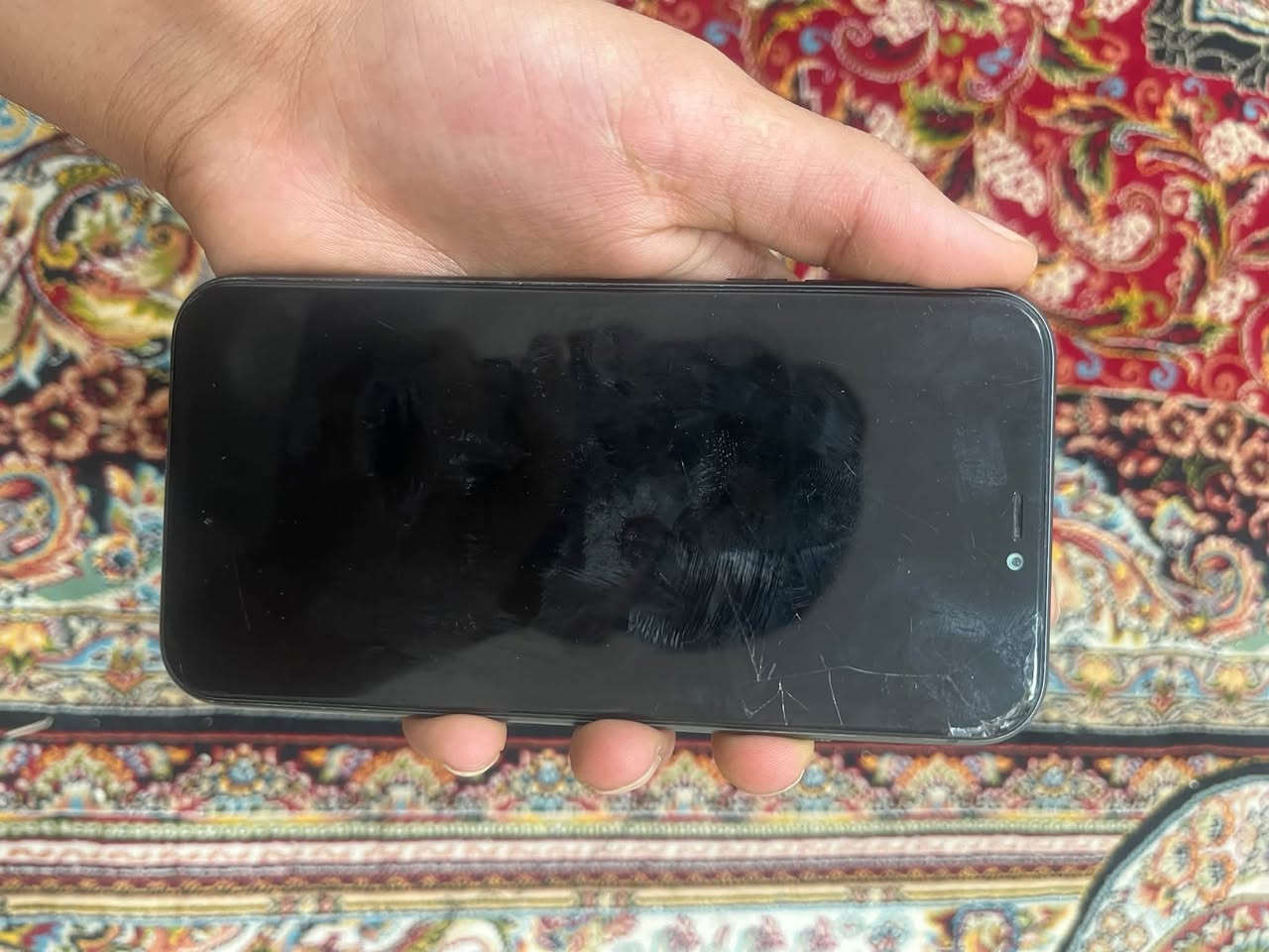 من رخصه الادمن

ايفون ١١ عادي مبدل شاشه وبطاريه ابيع هلموجود ذاكره١٢٨ كامره ١فقط بيها رجفه جهاز بطاريه١٠٠ البيع السعر ١٤٥ والما عنده ياخذه بلاش كدامكم شباب استفسار ***********
