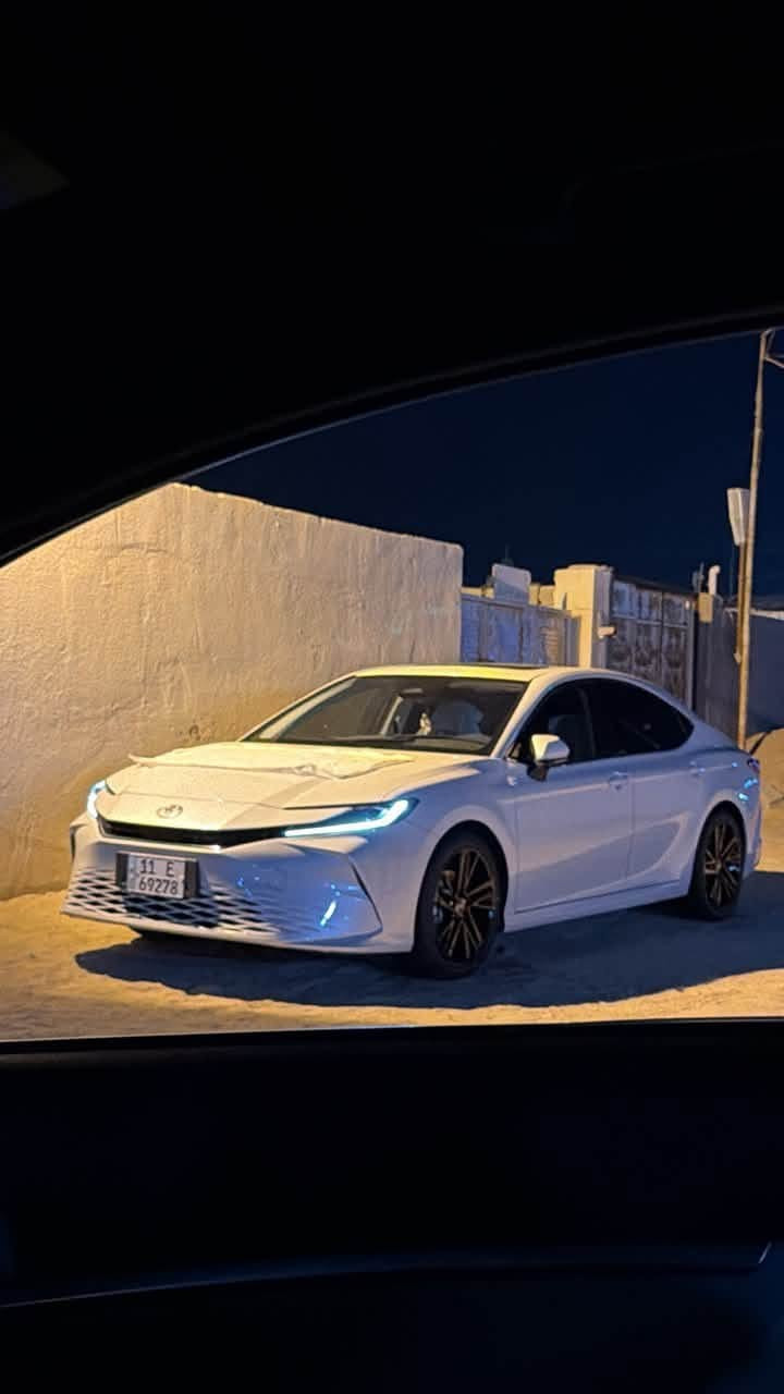 السلام عليكم
كامري 2025 تجميع صيني
ماشيه ١٤ الف كيلو
رقم بغداد حره
البجم كامل مغلف ppf
كفاله عامه عدا بارد بسيط
مكانها البصره
***********
