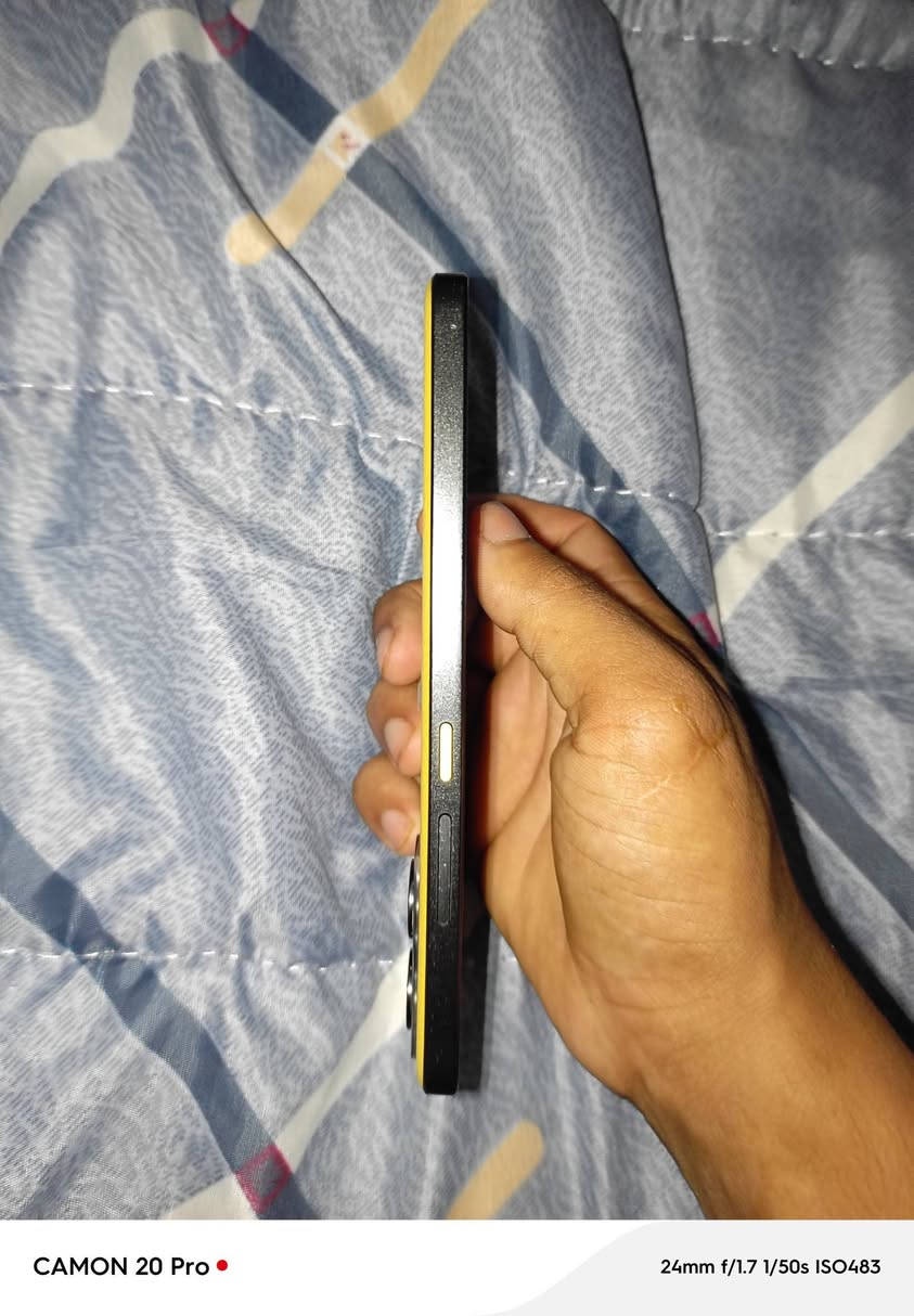 350الفpoco x6 pro 5g
ذاكره 512 رام 12+6 
120فريم ببجي يجي وياه شاحنه بس 45واط
كلشي ما مبدل بي جهاز نضيف
بس شخط (شخط) صغير بل شاشه بس 
ابو الخصيب محيله ***********

نص مكتوب في الصور:
- CAMON 20 Pro • 24mm f/1.7 1/14s ISO4676
- CAMON 20 Pro 24mm f/1.7 1/50s ISO308
- CAMON 20 Pro • 24mm f/1.7 1/50s ISO361
- CAMON 20 Pro 24mm f/1.7 1/50s ISO483
- CAMON 20 Pro • 24mm f/1.7 1/50s ISO550