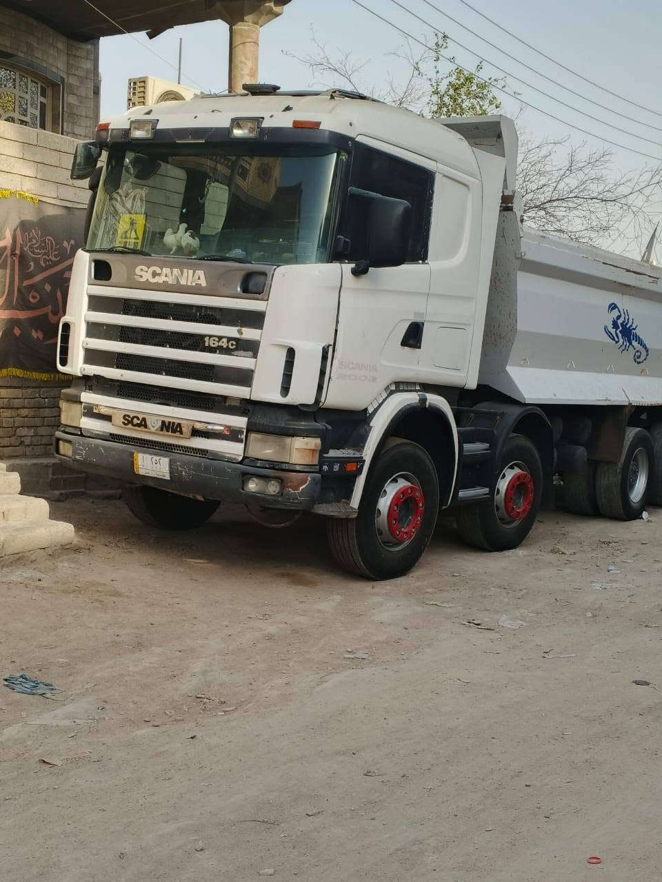 سكانيه 2000البيع عكرب بلاد شاصي مكفول مكينه 6أنجكتر مجموعه 2000 بلادي  ***********
