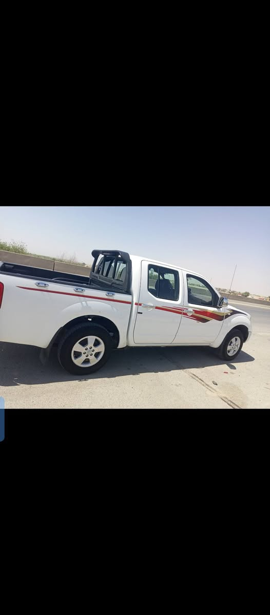 السلام عليكم نيافاره موديل 2009 سعر 95 وبيه مجال مكاني بين كلار وخانقين شراي اتصل ***********
