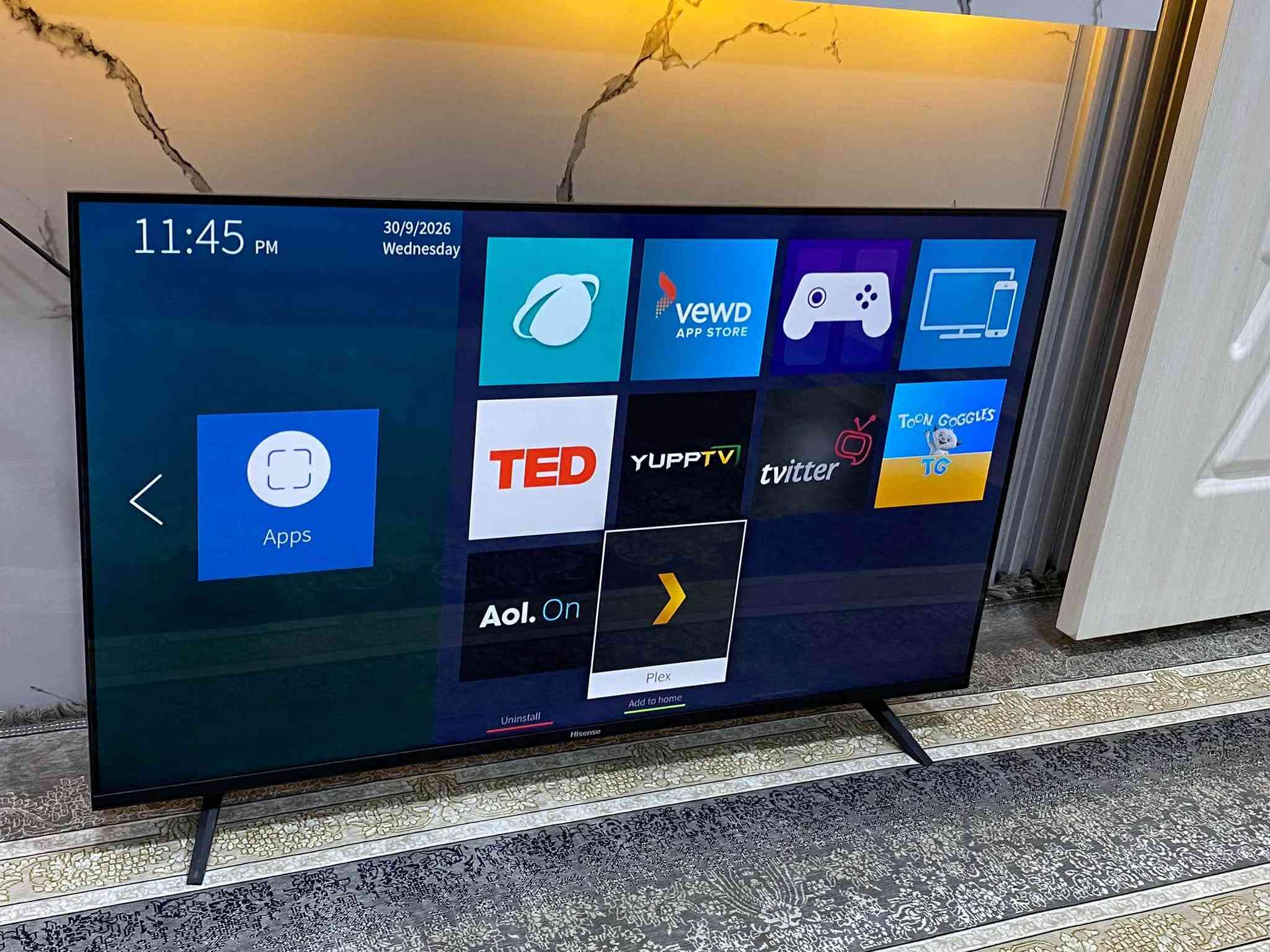 تيفي شاشة 43 ماركةي  هايسنس Hisense  بي ايتار فول مواصفات واي فاي يوتوب رةبتي موبايل ابيت كونترولي بيلادي خوي لةگةلداية رةسم و ديقةي زور جوانة بة زةمان بو نرخ نامة بنيرن يان تيل بكةن ***********
