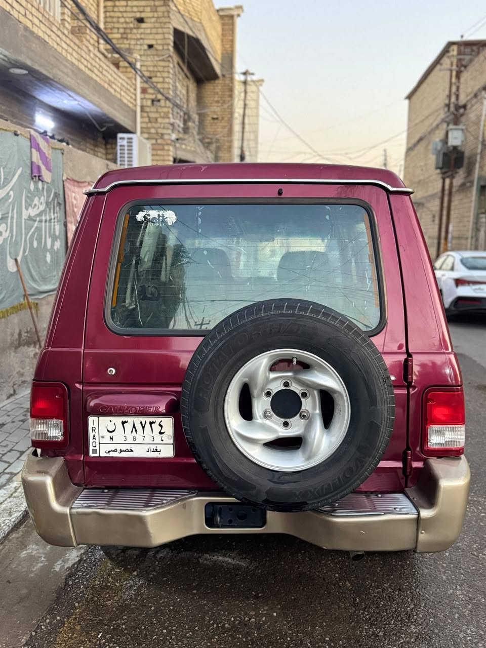 السلام عليكم سياره گالوبر موديل 2000 مكينة 3000
سيارة ابلادية مكفول گير  جديد حاوية ومحرك لا تبخير ولا تنقيص تخم تاير دفع رباعي شغال حدادية جديدة امامي خلفي السنوية منتهية 22 مكاني بغداد الرئاسة 
 السعر  60 وبيهة مجال 
***********
