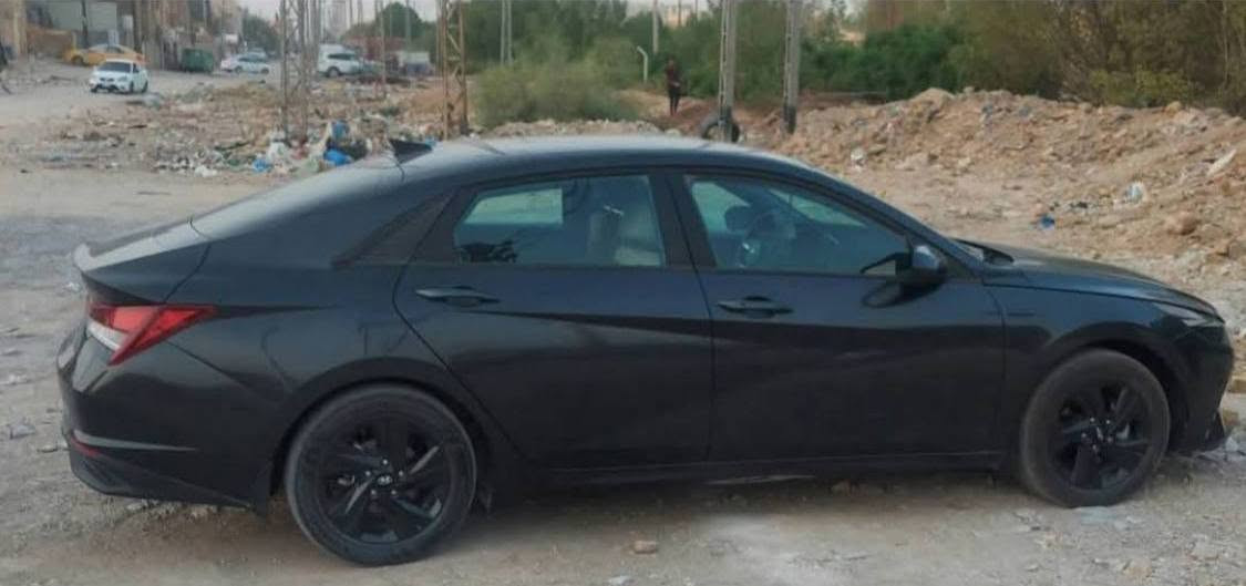 انتر ٢٢ معوقين ما باقيلها شي وصير حره بيها رشات صبغ وتقرير غرق سونار موجود بيع مستعجل بلاش السياره والله
ناصرية مركز
 ***********/***********
