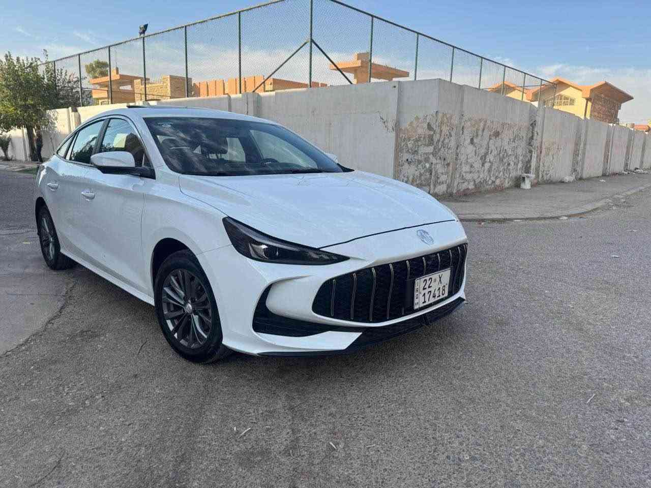 MG GT 2025 
فول مواسەفات شاشە اکتیف ٤ زمان ٥ کامیرە سلاید فول سبوغ و تەعدیل و تەزرەی نیە قۆپەک لە جاملغی پشتەوەی سەکنە دەستکاری نەکرایە لە رەسمەکە دیارە نرخی 117 مەجالەکی کەم *********** أربيل, العراق
