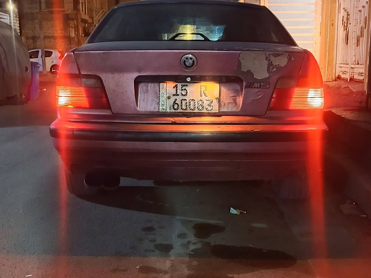 بيع مستعجل شباب
e36 1991 325
 مكينه مسكر عدله
كير عادي جاترك
كهربائيات كلهة شغاله 
صدر امامي خلفي نص عمر
غرفه جلد ام 
بيهة نقوصات بسيطه
مكانهة بغداد
***********
سعرهة ٣٠ مع المجال
