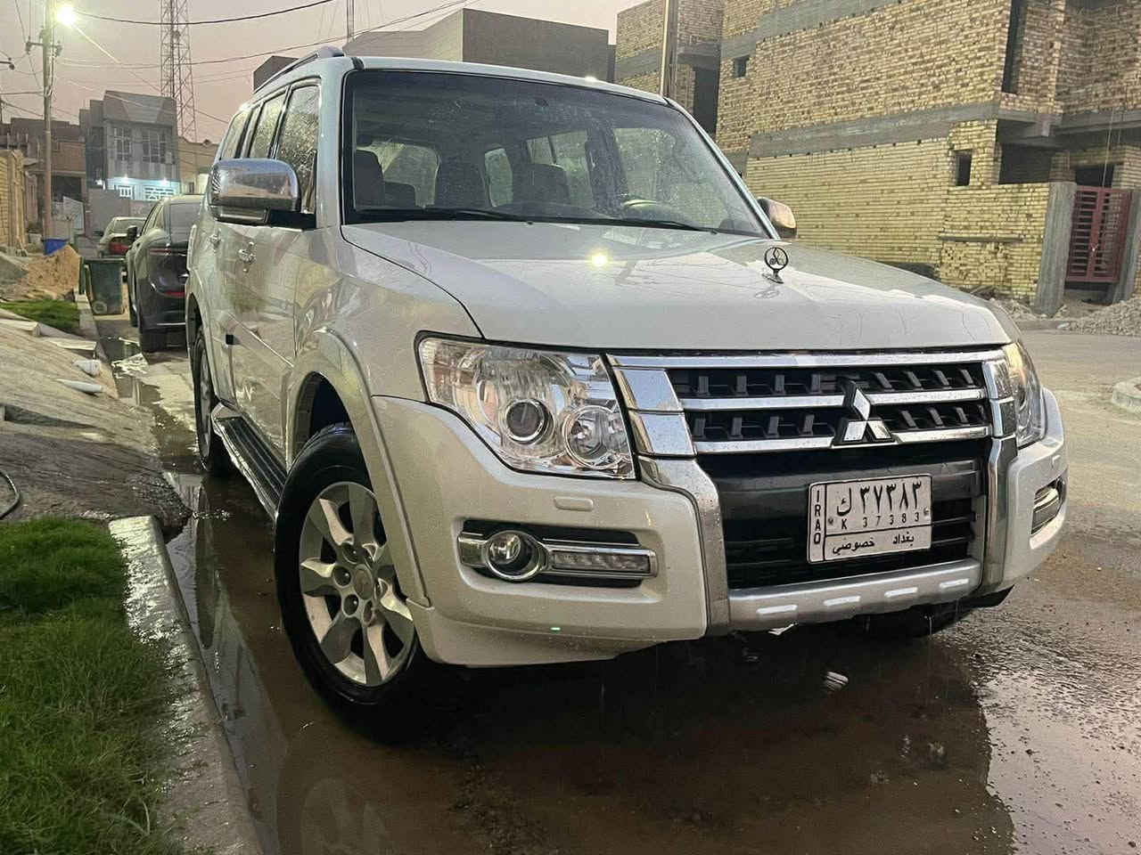 باجيرو حبتور 2015 فول مواصفات
حداديه جديده ، فتحه سلايد ، شاشه وكامره ، تحكمات ستيرن ثلاث جهات ,دمام خلفي مري كهرباء اشاير بالمري  

رقم بغداد بيها شبرين صبغ بحافه البنيد الاماميه و شبر بارد بالباب الخلفي الايمن 
 محرك 3500
مكاني بابل شارع 60

السيارة جاهزة من كل النواحي 

السعر 160 ورقه

للتواصل ***********

و متواجد خاص علق واني ادخلك خاص
