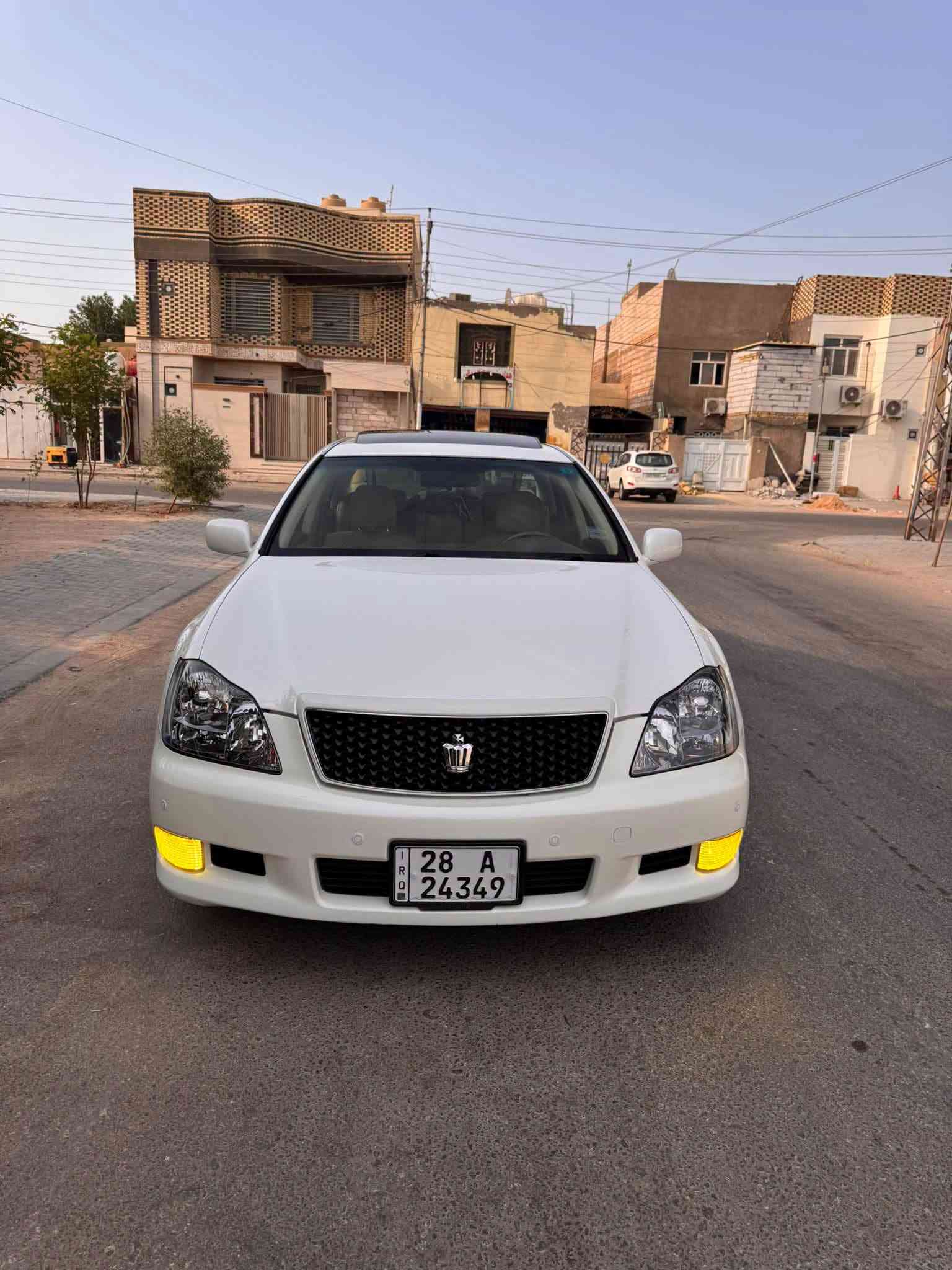 شاهينه للبيع قرار 102 تسجيل جديد  السياره بعد احلى مما بصور كلش نضيفة حته دعاميات كفاله من الصبغ جديد بمعنى الكلمه تجي وتشوف وتشلع عيوني 

✅موديل 2007 اصل 

✅3 دكم فتحه كرستال

✅شاصي 182 

✅برده خلفيه 

✅قطعتين تبريد

✅تحوير جوه نجف فوك امارات

دشبول نضيف كلش وسياره غرفتهة تخبل 

✅داخل جلد بيجي 

✅حداديه من طول لطول جديده ماعايزه برغي 

✅حساسات خلفي امامي شغالات 

✅مثبت سرعه شغال كلشي شغال بيهة سياره 

✅مكينه وكير جدد وكل دوانز مابيهة تجي وتشوف بعينك 

✅بعد بيهة هواي شغلات مذكرهن شنو تريد اتصل وبيك خير ودلل 

✅المكان نجف 

✅السعر 168 وبيهة مجال 

✅***********

