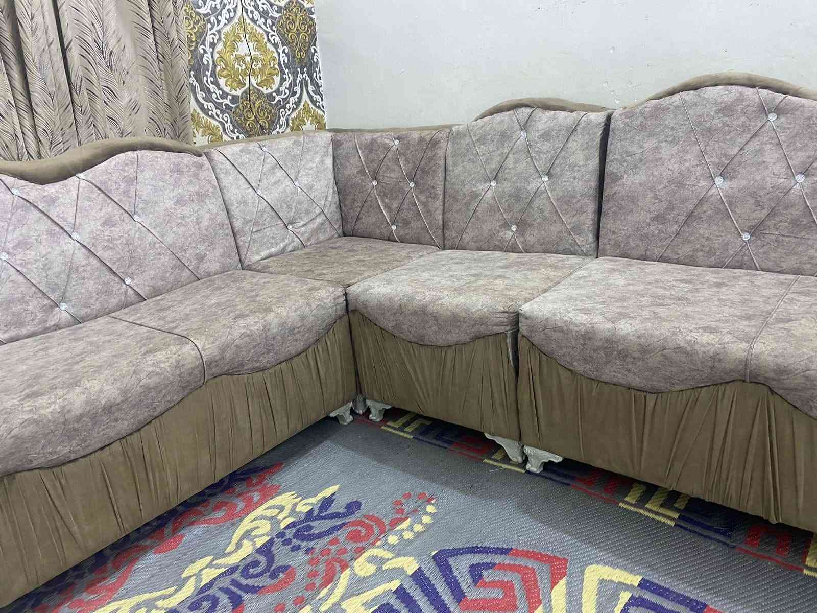 كنب • لا تفاصيل