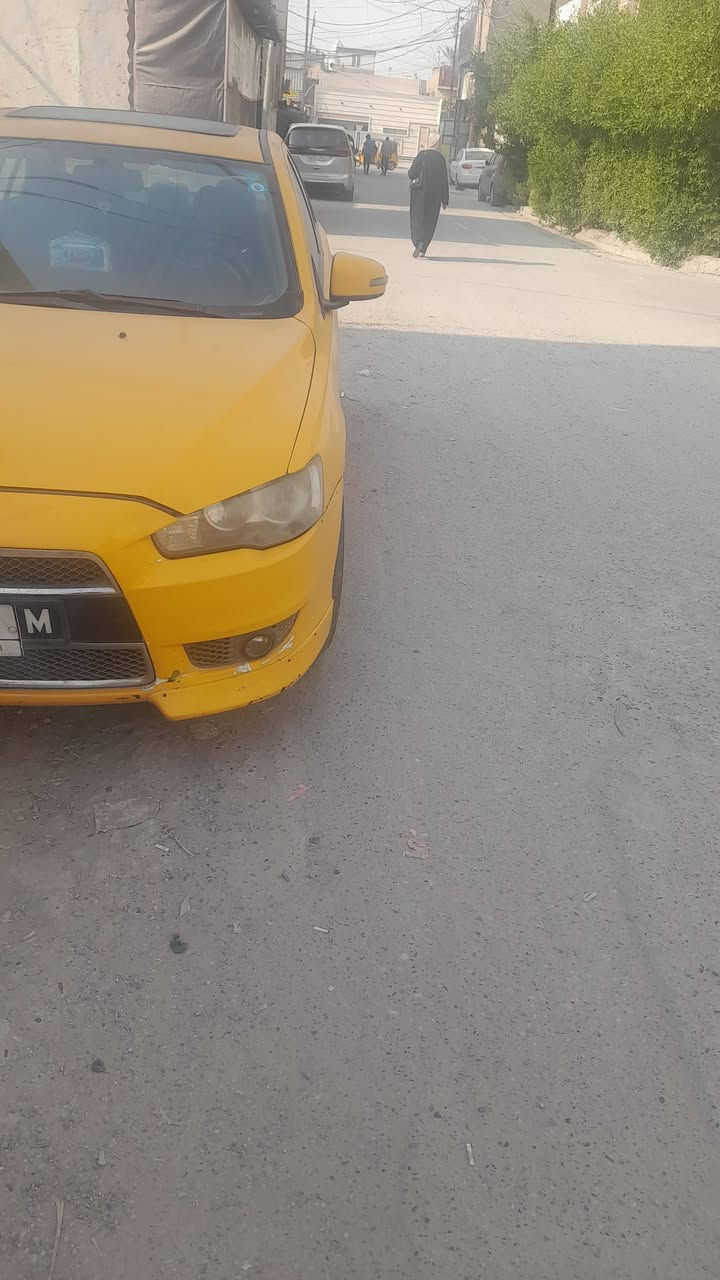 لانسر قرش لبيع موديل ٩ سياره جاهزه مكينه كير صدر تبريد جيديد سعر ٦٠ ورقه ***********
