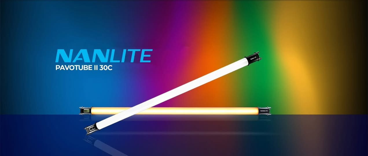 للبيع: طقم إضاءة احترافية Nanlite PavoTube II 30C (الجيل الثاني) زوج (قطعتين)  طول 120 سم 
 شبه جديد مستخدم قليل

*********** 📞  واتس او فون بيع فقط ✅

السعر بي مجال للطيبين وجاد ❤️

نص مكتوب في الصور:
- NANLITE PAVOTUBE II 30C