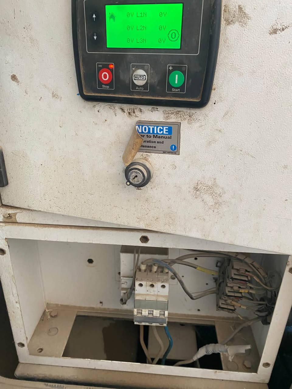 ⚡ للبيع مولدة بيركنز إنكليزي كاتمة ⚡
🔹 الماركة: Perkins إنكليزي
🔹 القدرة: 33 KVA
🔹 كاتمة صوت 🔇
🔹 المحرك كلش نظيف ✅
🔹 المولدة مستخدمة وبحالة جيدة
💵 السعر: 36 ورقة — بيها مجال
📍 الموقع: بابل

🔧 الفحص والمعاينة متاحة.

📞 للاتصال والاستفسار:
***********
