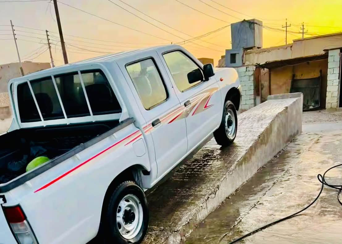 نيسان دبل • ٢٠١١ • ١٨٠الف