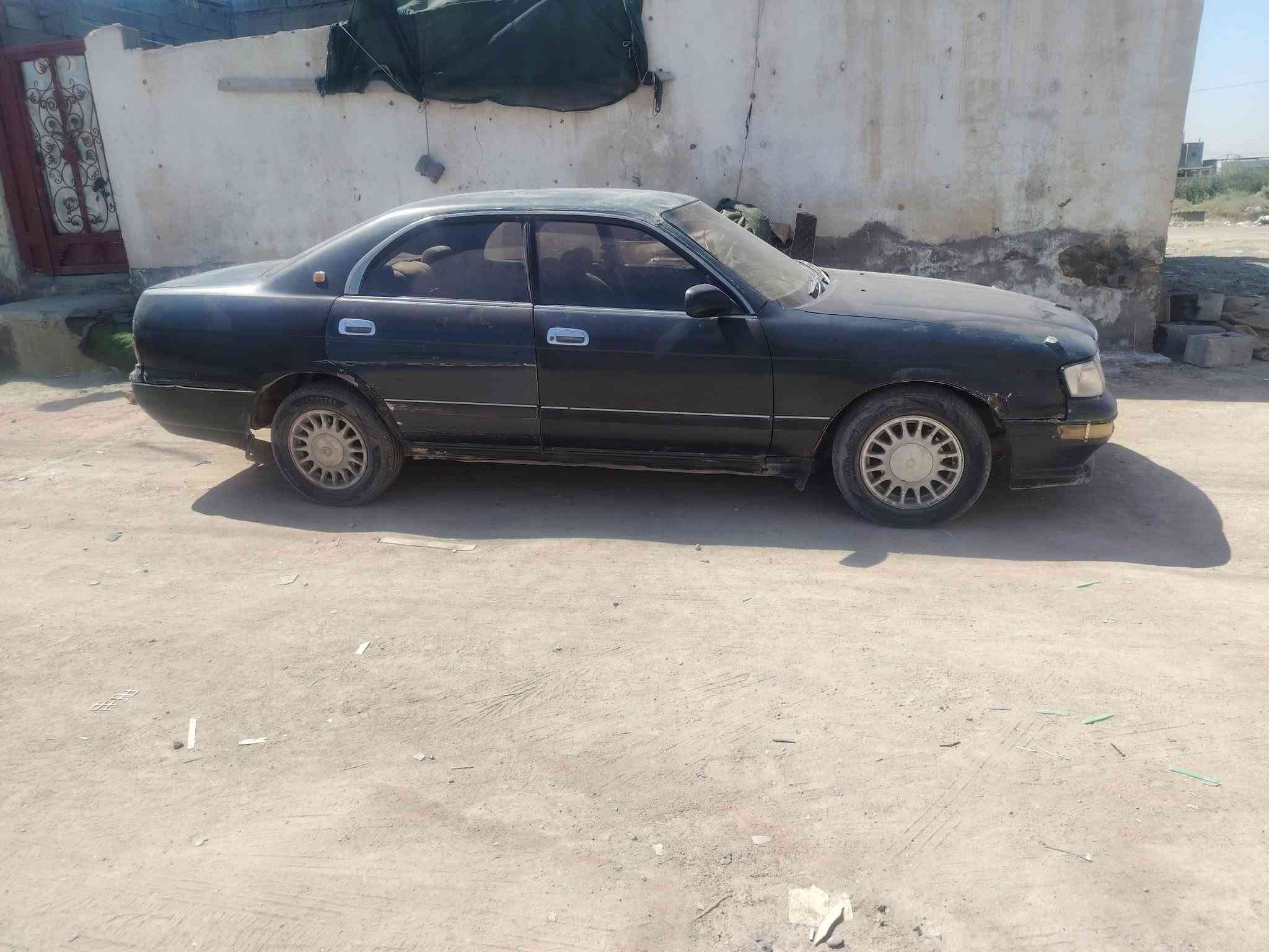 السلام عليكم سياره بطه مكينه وجير اثنين ونص موديل 1991 سياره البودي شوف عينكم مقفول من القص والنقل جثه والهيب الشرعي مكان السياره بالخصيب سعرها 25 حداديه جديده كهربائيه شغاله سنويه مجدده 2028 تفاصيل هاي قدامكم مكلف بالنشر***********
