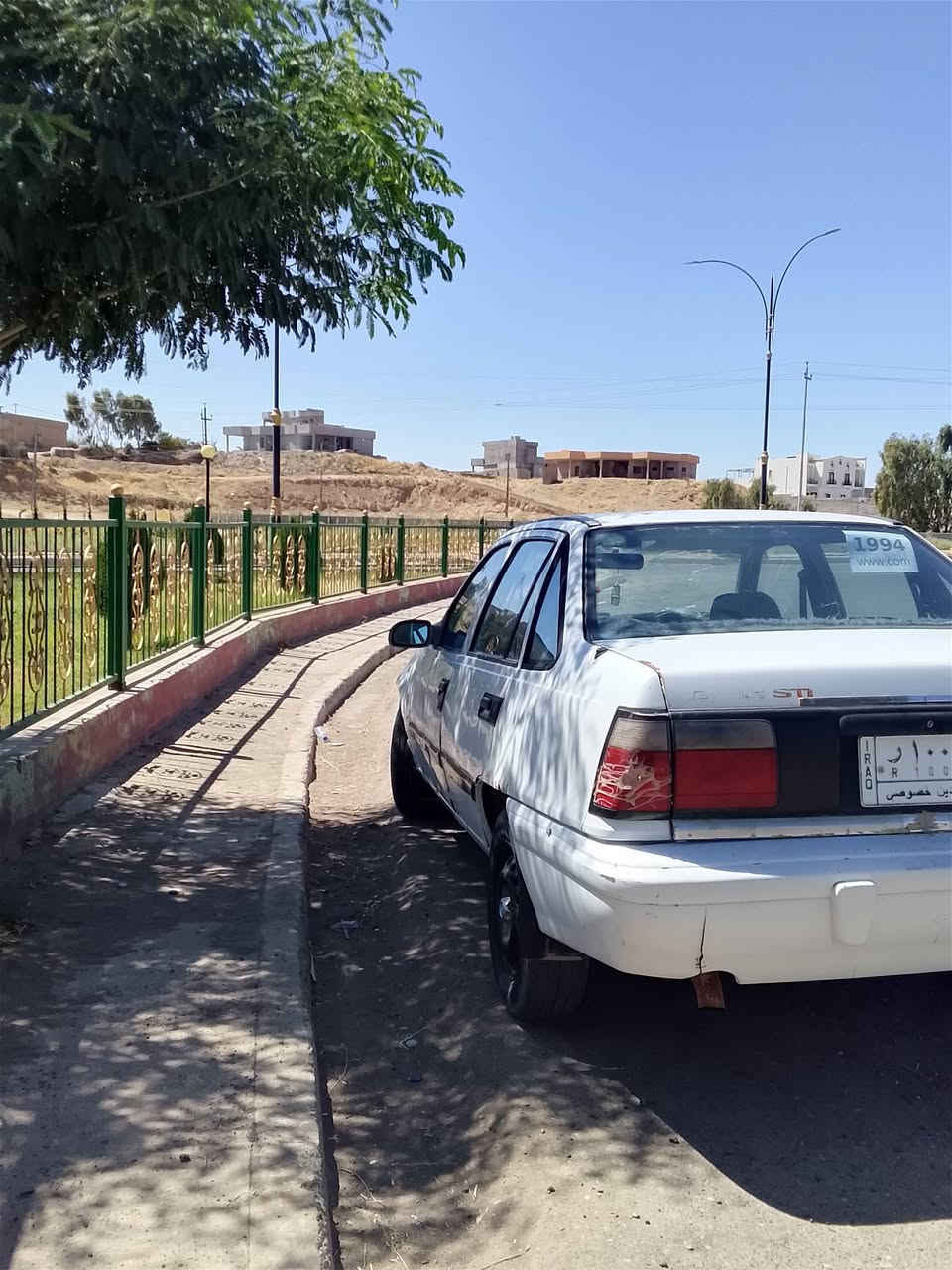 دايو لمنز 1994
رقم صلاح الدين الماني.  ( شرط التحويل ) ✅
كير محرك شرط ✔️
كهربائيات شغاله ⚡
دوشمه جديده
صدر جديد 
باتري جديد 
تواير الوره جديدات والجدام نص عمر
جام كهربائي
لايت عالي ناصي
سياره مال بيت ماتصرف عليها ربع
السعر ١٨ وبيها مجال
ويرهم مراوس حسب القناعه بسياره اوتو ماتيك
مكان السياره الشرقاط 
*********** واتساب
*********** اتصال
