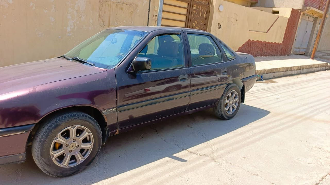 فكتر للبيع حجم 16،،، كير محرك شرط 
رقم الهاتف ***********
