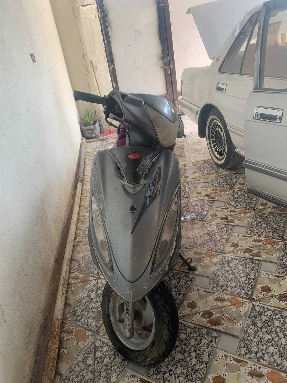سلام عليكم درجه جي فور مكينه ناعمه كهربايات كله شغله سلف درجه سعر 300وبيه مجال مكان ناحية فضليه ***********
