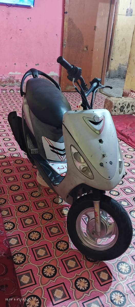 دراجه قجمه شغال شرط الشغل البيع السعر 450 وبيه مجال مكان القرنه بهورسعد ***********
