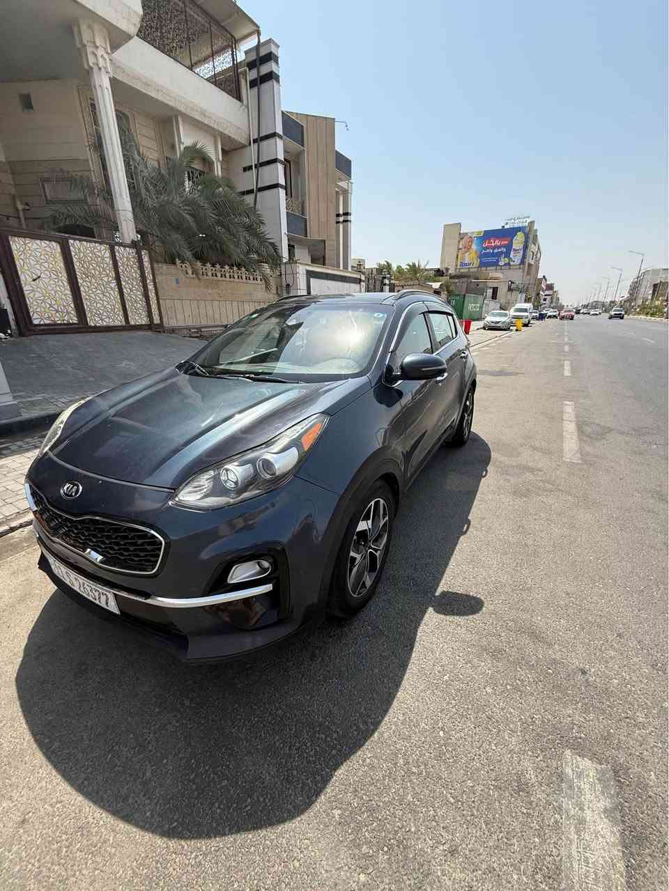 فول مواصفات بنوراما
مري شفط بصمه تدفئه كشنات 
صندوق كهرباء
السياره بيه حزام ماشيه 150 الف 
السعر 128
*********** بغداد, العراق
