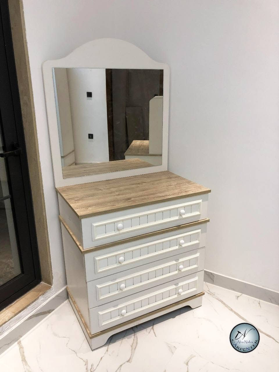 🌹ابو نبأ للنجارة والديكور 🌹
يقدم لكم كل ماهو مميز
غرف نوم تصاميم خاصه
نوع الخشب mdf / hdf تركي مقاوم للحرارة والرطوبة والخدوش 💯 
ولأننا نسعى دوماً لأرضائكم ❤️ نقدم لكم تصميم 3D مجاناً (بعد الأتفاق)+ النقل والتركيب  🚚🔨مجاناً (داخل أربيل فقط) 
للأستفسار يرجى التواصل معنا على الرقم 
⬇️⬇️⬇️
***********‪ 
***********‪ 
عنوان المعمل⬅️ اربيل/ الصناعة الجنوبية /شارع 100‪
خلف معارض السيارات
#ويه_ابو_نبأ_النجار_لتحتار
