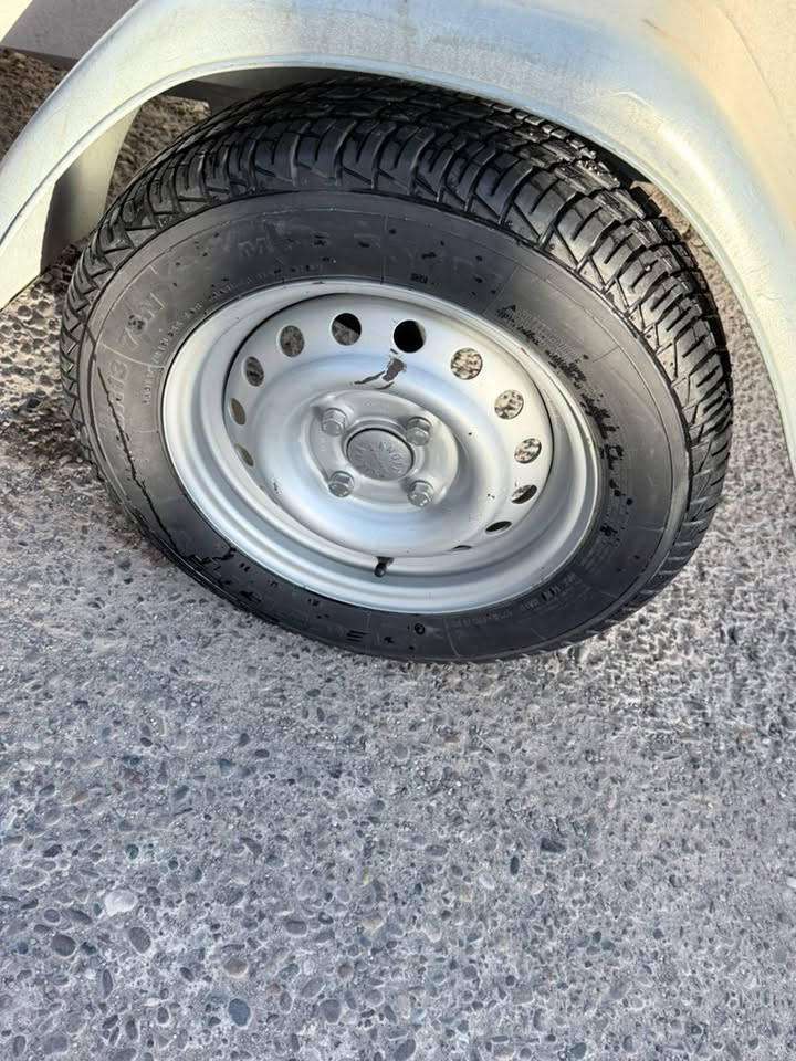 عربانه للبيع شرط جديده مامسخدمه شي قليل  الصليه المانيه سعر 700 اوبيها مجال لاستفسار 

تواصل 

‭***********‬
