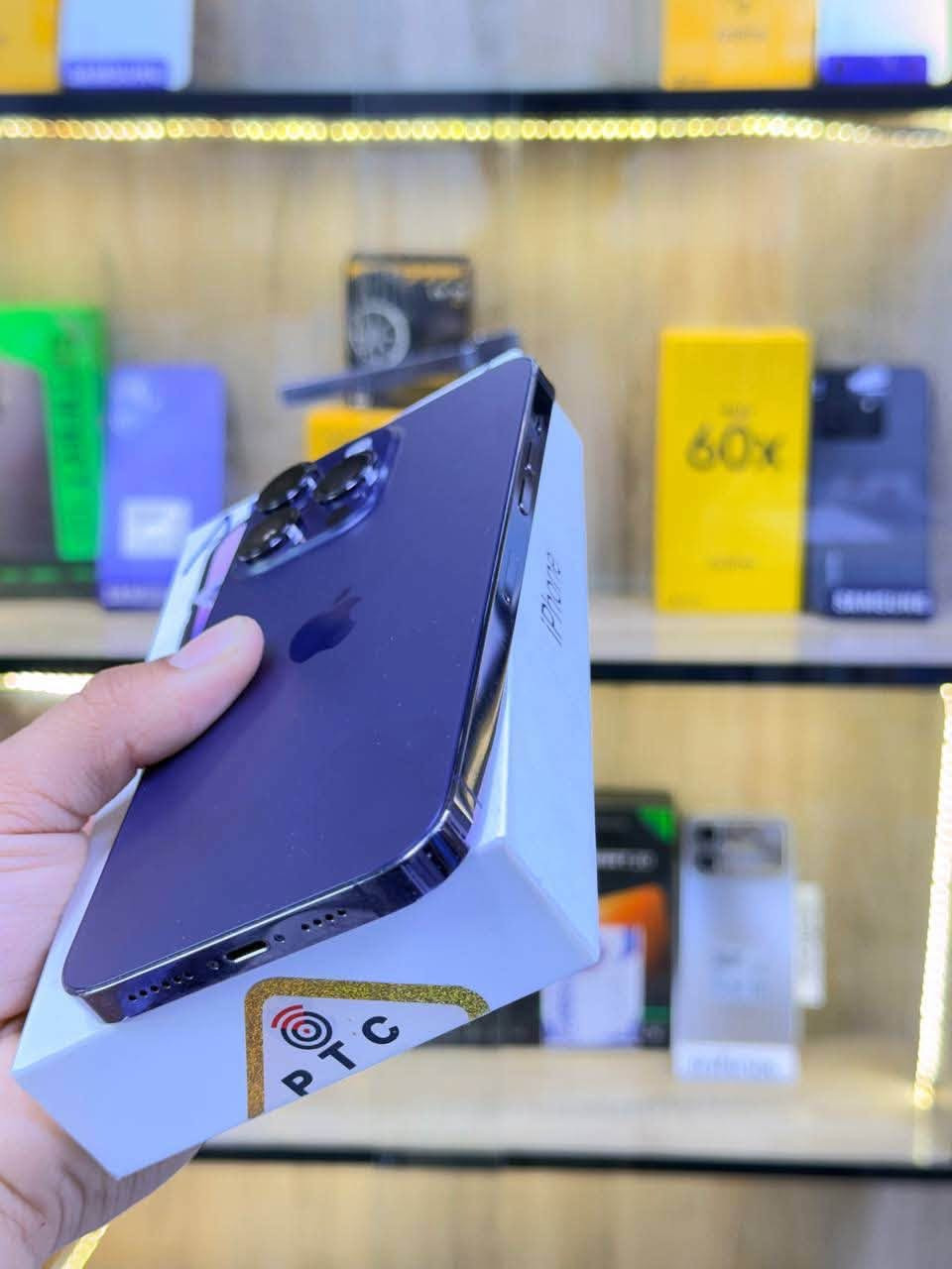 🔥عرض  🔥
ايفون 14  برو ماكس لون مميز  مميز ، ذاكرة 256، بطارية 78% 🔋 بلاديه
شرق اوسط عربي ماستر  نموذج M 📱
مبدل بشي مع ضمان 5 أيام 🛡️
إضافة 100% 🚀
 بي فيس ايدي واكف وظهر مبدل  وبي نقطه زغيره بشاشه فقط  يخبل  كامل ملحقاته الجهاز إضافة كأنها فاتحة من الكارتونة بالحاسبة كله نورمال ✨
مكانك: كربلاء تحت جسر باب طويريج مركز أبو حيدر للموبايل 📍
☎️ ***********
السعر: 625 الف 💰

