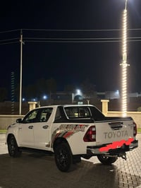 هايلوكس • ٢٠٢١ • ماشيه ١٣٦ الف