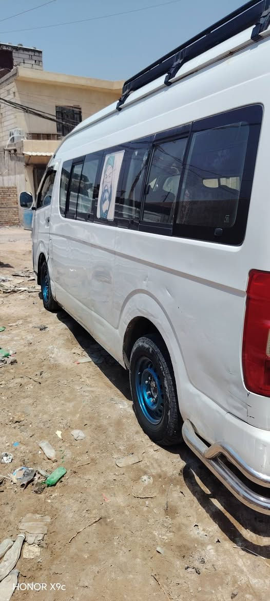 جنبي موديل 14 بسمي رقم انكليزي تحويل محرك جمره كوستر اكسل هايس تبرد محور سبلت بلاديه مامعمره بيه ضبغ قليل بالحجل مال الصفحه الطويله  المكان البصره السعر 115 وبيه مجال قليل ***********
