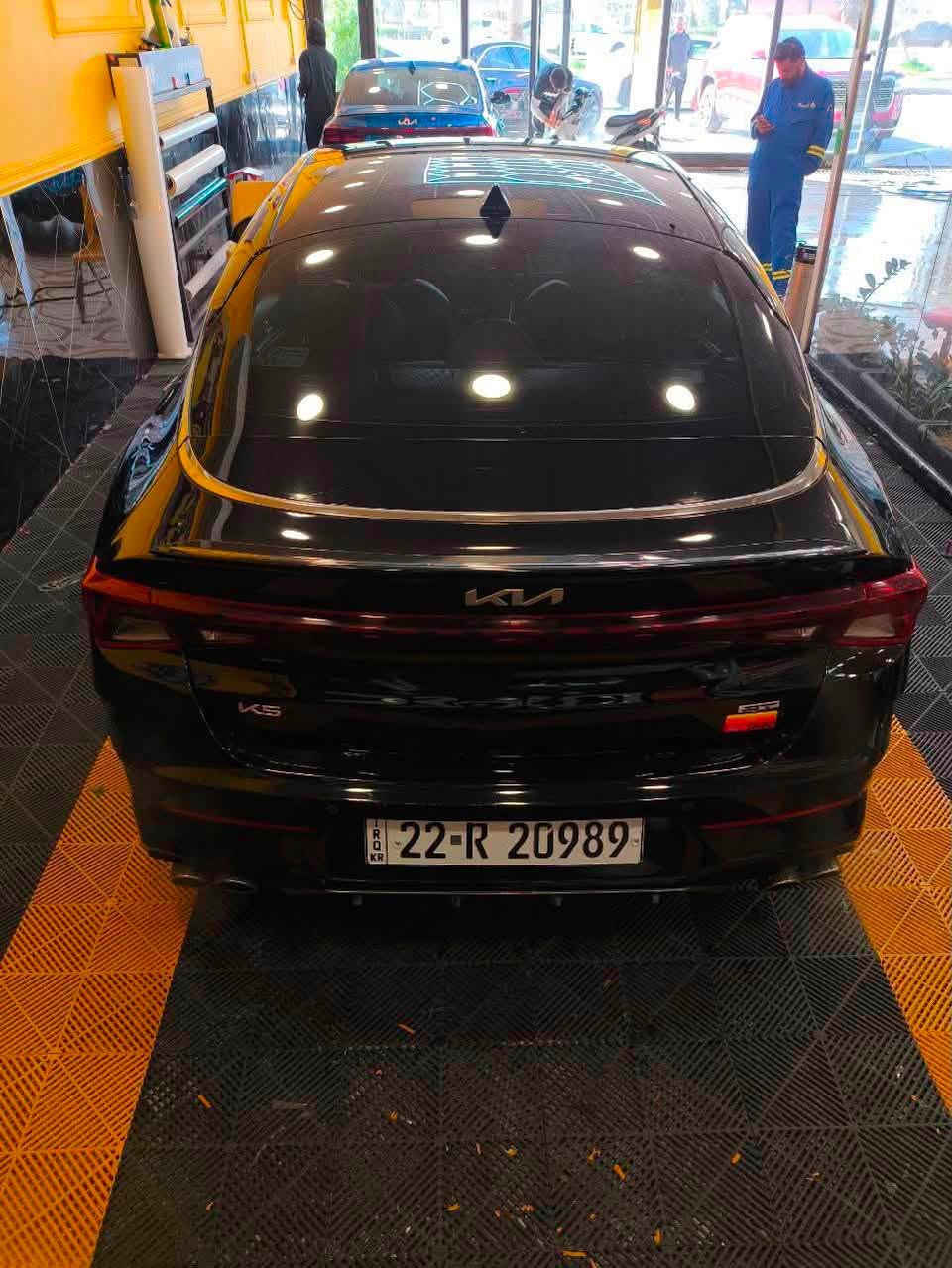 🔥 K5 23GT للبيع 🔥
🚘 المواصفات:
• مكينة تيربو قوية وأداء ممتاز
• قير أوتوماتيك
• فئة GT الرياضية
• شاشه وسطية
• كاميرا خلفية
• حساسات
• تشغيل بصمة
• دخول ذكي
• مقاعد جلد
• تدفئة وتبريد مقاعد
• فتحة سقف
• مثبت سرعة
• تحكم ستيرن
• إضاءة LED
• جنوط رياضية
• أنظمة أمان ومواصفات كثيرة

السيارة نظيفة وكلشي بيها حاضر، جاهزة للاستخدام وما تحتاج شي.
💰 السعر 195مناسب وقابل للتفاوض للجادين فقط.

📍 البصرة
📞 للتواصل والاستفسار:***********
