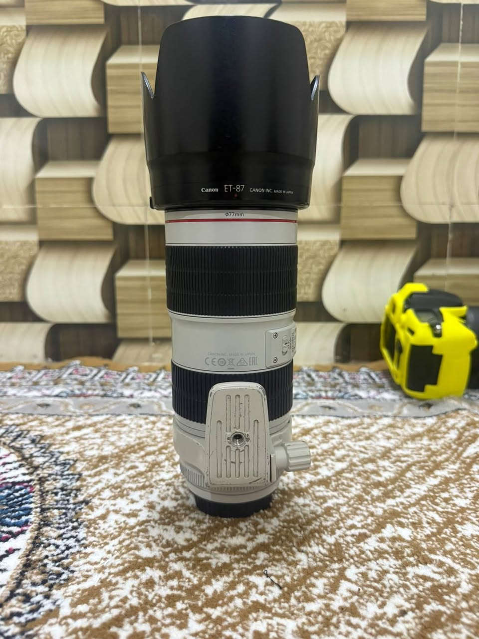 كامره كانون D5iv للبيع و عدسه 70/200كانون الاصدار الثالث
ملحقات كامره كامله 
كامره نظيفه شرط الفحص 
شتر تعال خاص وتدلل 
الهاتف ***********
