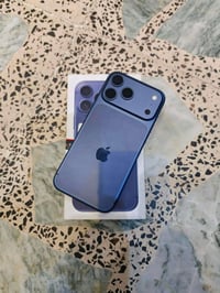 ايفون ١٧ برو ماكس • ٢٥٦ • بطارية ١٠٠٪