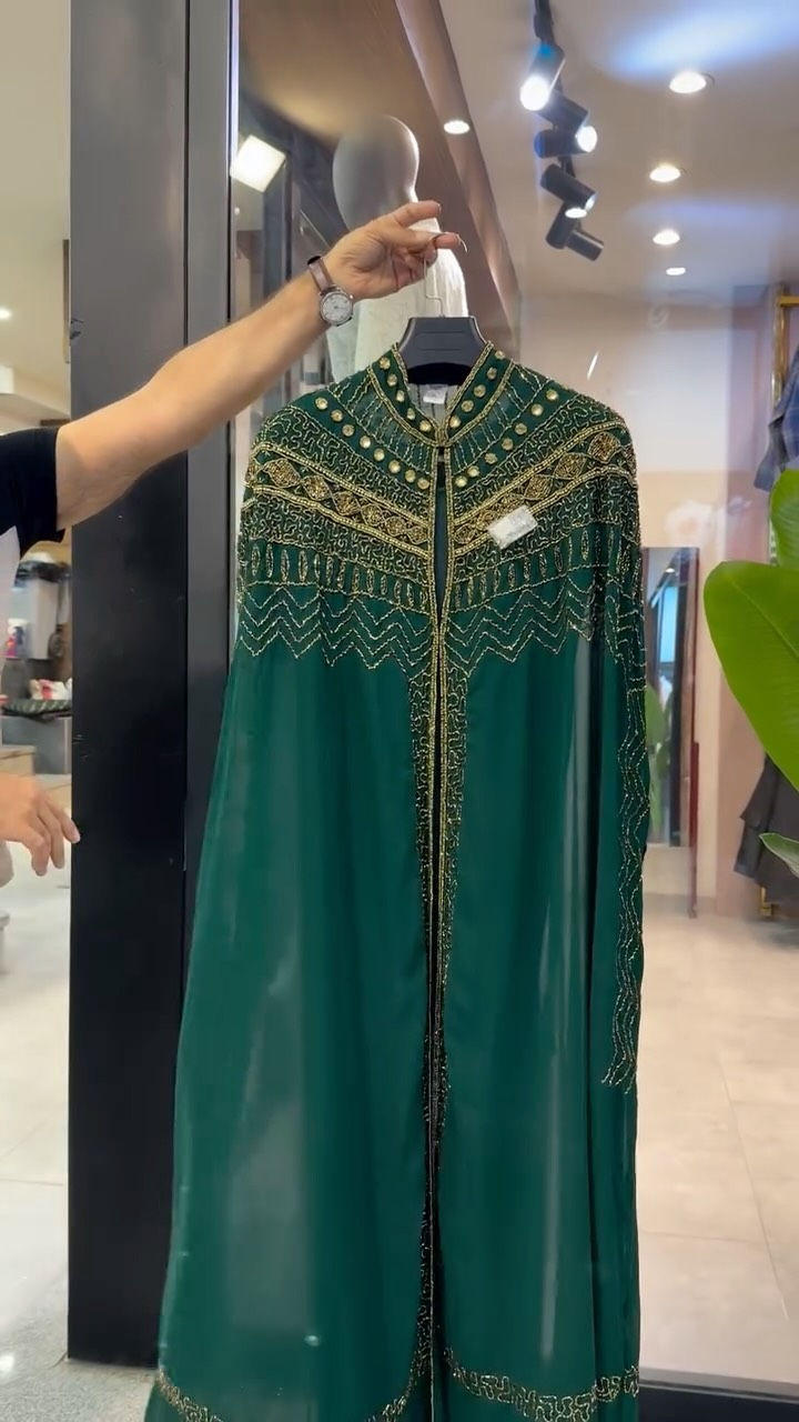 عبايات ٢٠٢٦ • عباية خليجية • قماش بارد