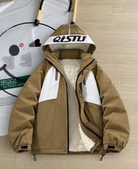 مقاسات متعددة • 6XL • M