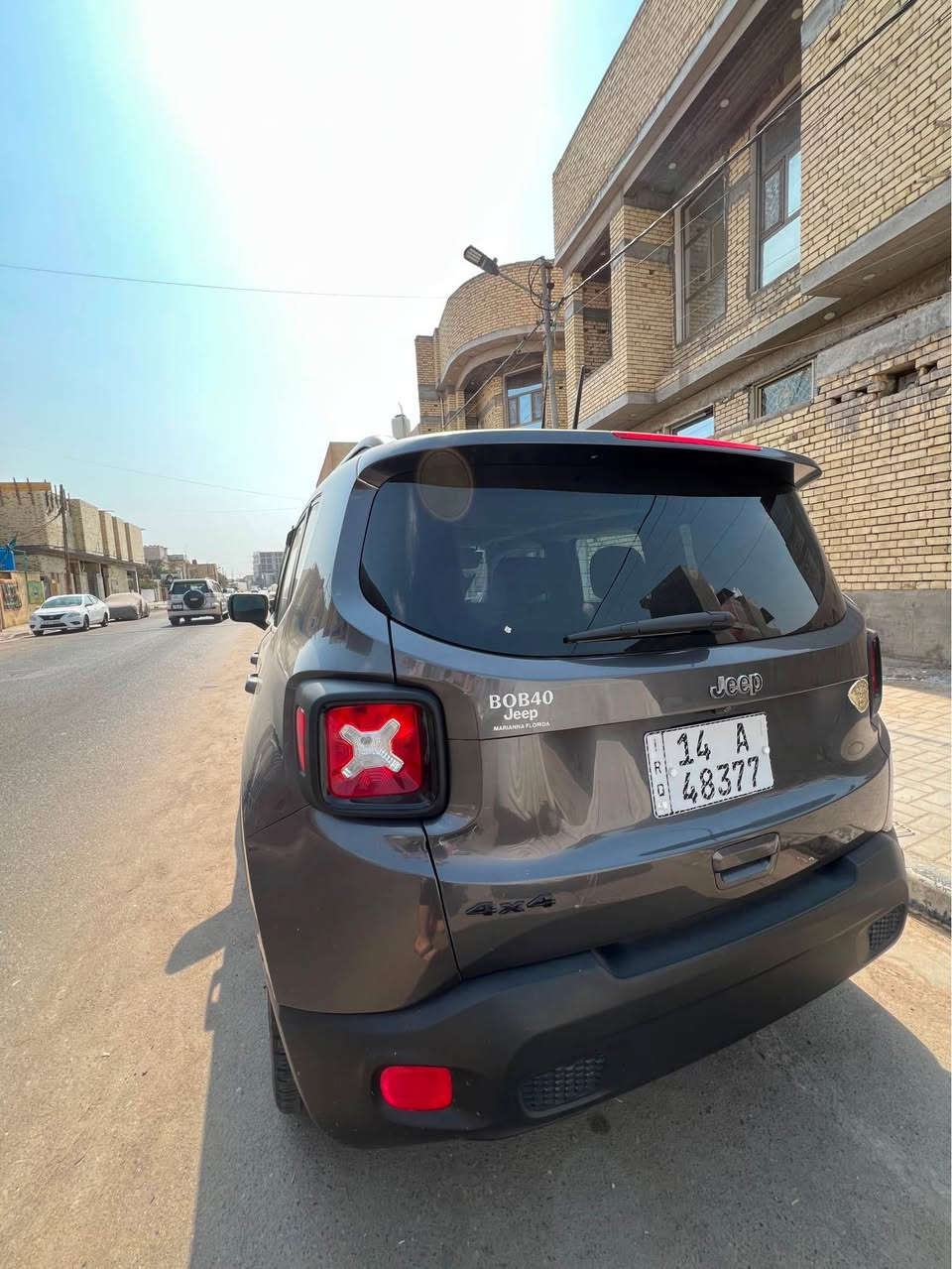 رنجد موديل 18 
كير مكينه كفاله من الفتح والتبخير والتنقيص
رقم بصرة حرة
حادثها جاملغ وبنيد امريكا
وبل عراق مبدل باب السائق
والبنيد والجاملغ مجرودات
بيه نوتقص بسيطه ينزل من سعرها
ماشيه 90 
*********** Singapore
