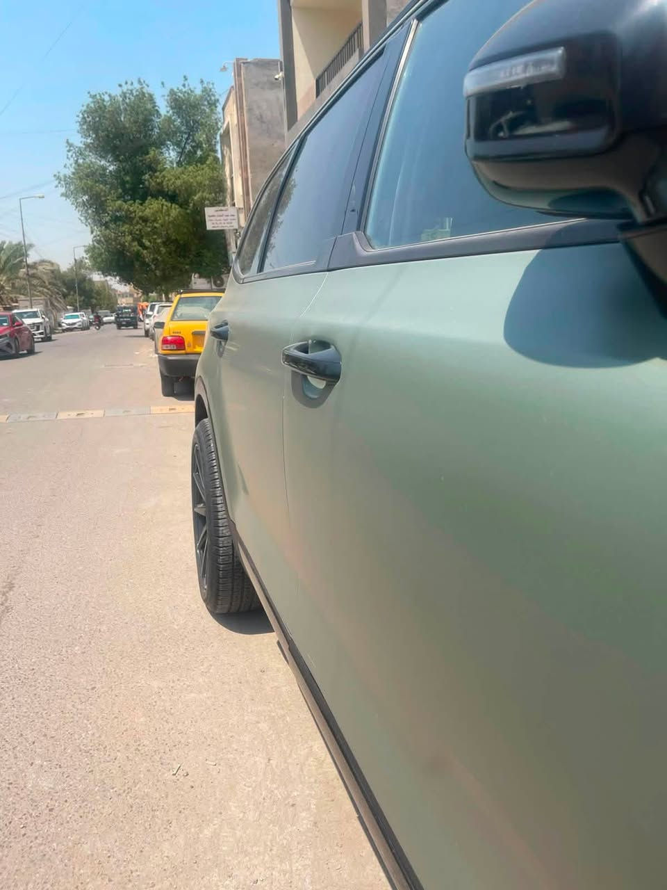 سلام عليكم 
كيا تيلورايد موديل ٢٠٢٤ مواصفات XLin حادثها فقط بنيد شهداء السيارة ورقم الشاصي مرفق بالصور عليها تغليف ppf طافي  رقم بغداد ماشية 36  الف مكان السيارة بغداد شارع فلسطينذ 
السعر 265 ورقة 
الاستفسار ‭***********‬

