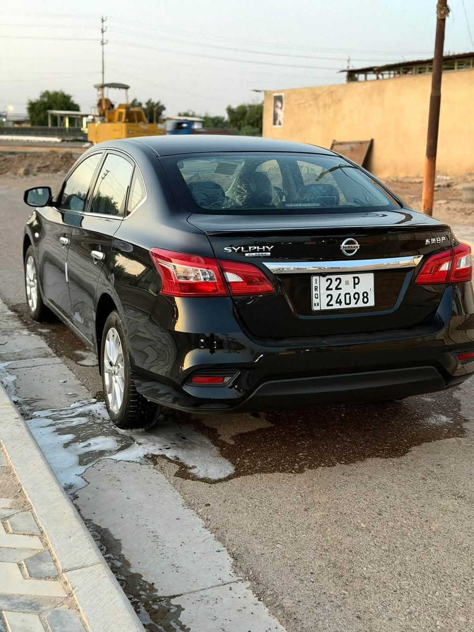 نيسان سنترا موديل 2025 ماشيه 6000سياره شركه علوضع الوكاله بسم الشركه تريد تحويل تريد وكاله مكاني العماره ميسان السعر ١٢٥ وبيه مجال قليل حك الجيه :***********

