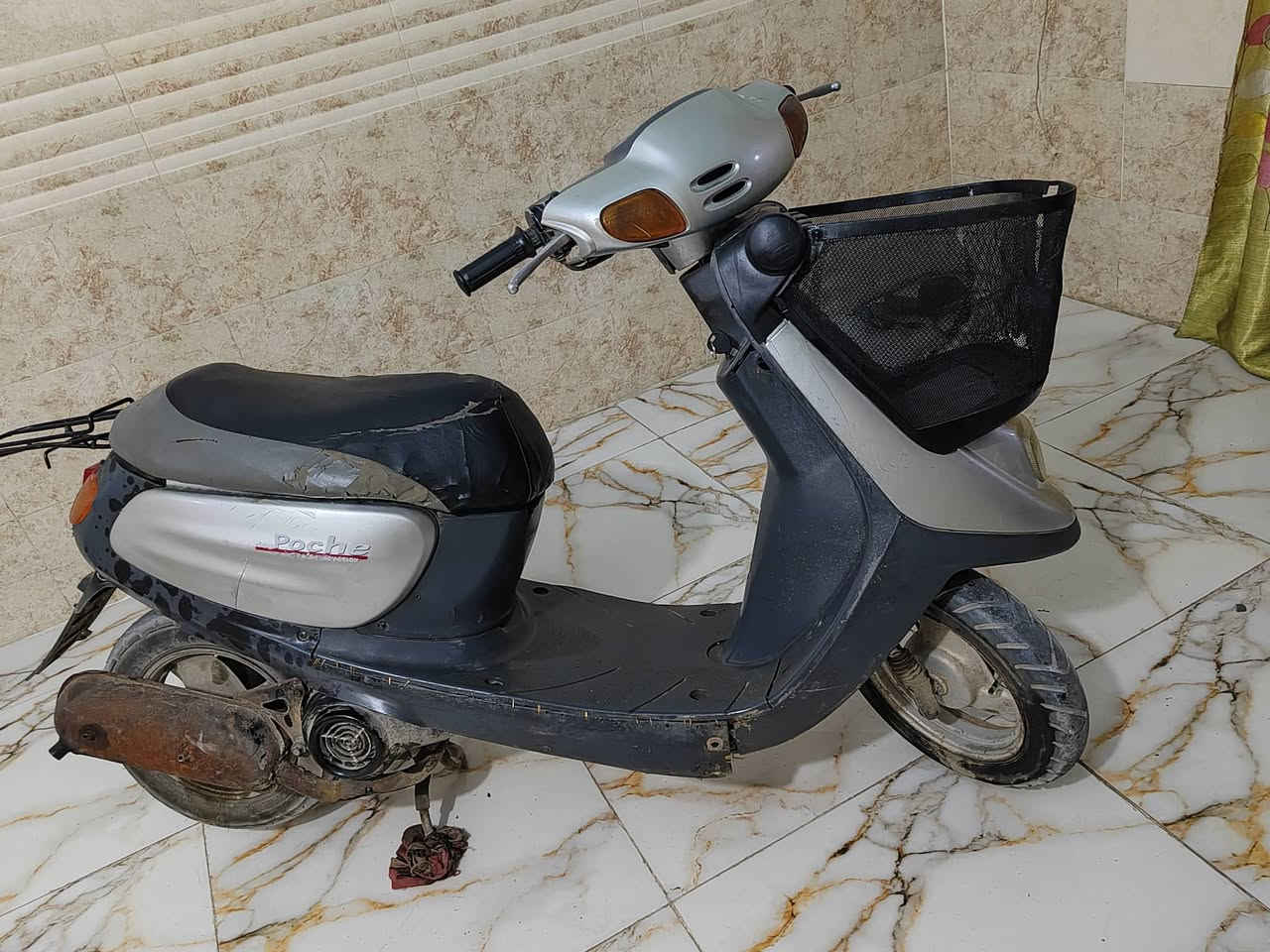 السعر 180 بيع مستعجل ***********
منغوالي للبيع موديل 3 مكينه ناعمه كير نضيف تأيرات جدد دراجه حلوه كلش كهربائيات شغاله كله المكان كربلاء اتصل
