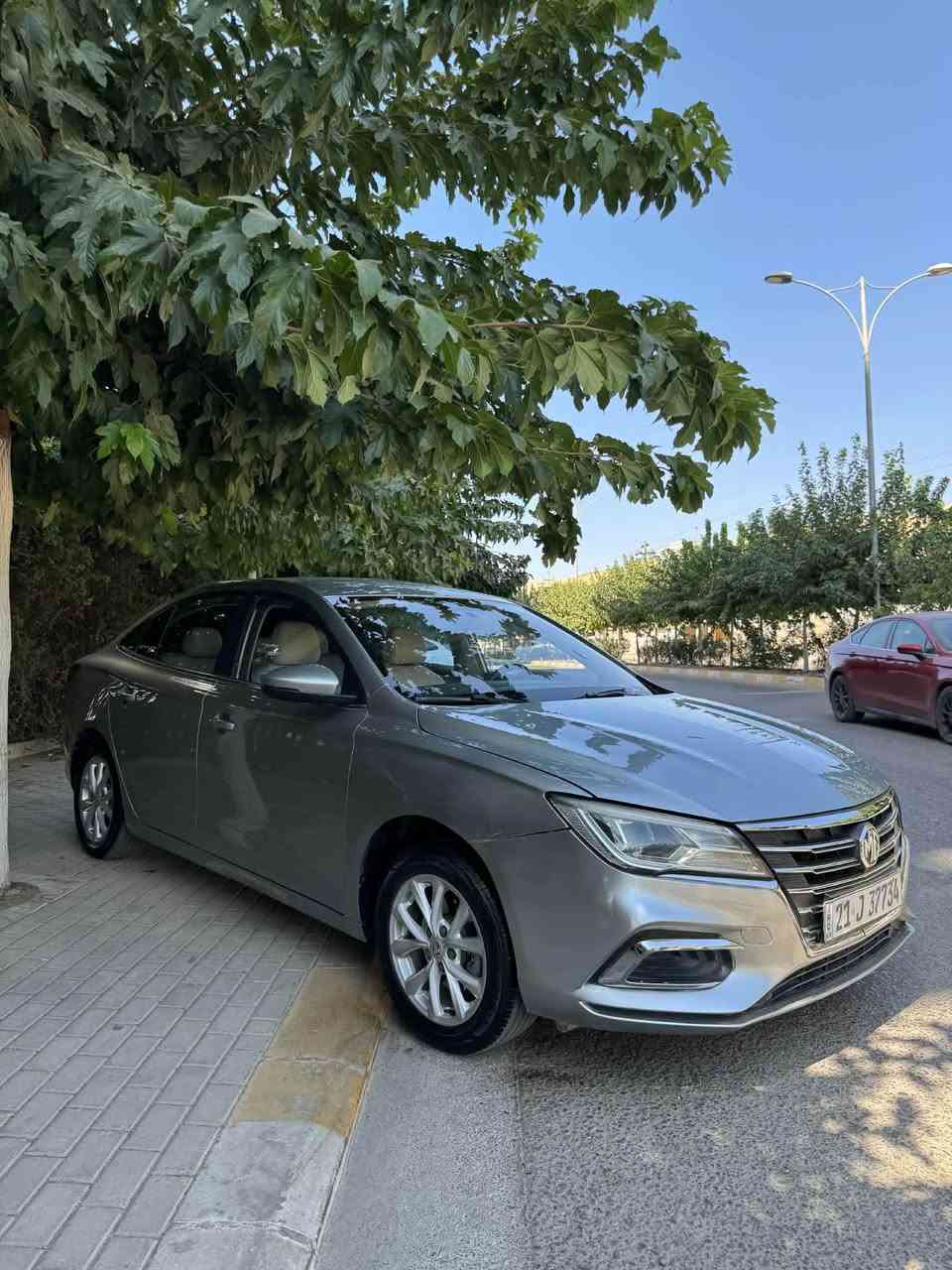 سەرەتا بە ناوی خوای گەورە ئێمجی٥ ٢٠٢٣مواسەفات کۆمفۆرت بەسمەو شاشەو تەحەکومی سەر سوکان ناو سپی نیو جەمەلەخی پێشەوەی بۆیاخە لەسەر لێخشاندن ئێرباگی سەکنی تەقیوە بە بێ ناو گرتن هیچی پێوە نی ناوی بە شەرتی فەحس بستێک ساردی هەیە دۆسەکەی لەگەل ٣ پەنجە قوپاوی باقیی هەموو گیانی بە شەرت ٦٩ هەزار کم ڕۆشتووە زەمانی شەریکەی تیا ماوە تەرزەی نیە بۆیاخ تەنکە هەر ٤ جامەکەی لەزگەی دژە خۆری ئۆرجینالی بۆ کراوە سەیارەکە سەیارەی مالە هی مەعرەز نیە بۆ زانیاری زیاتر پەیوەندی بکەن *********** نرخیشی ٨٨ گەلاو مەجالێکی زۆر کەم السليمانية, العراق
